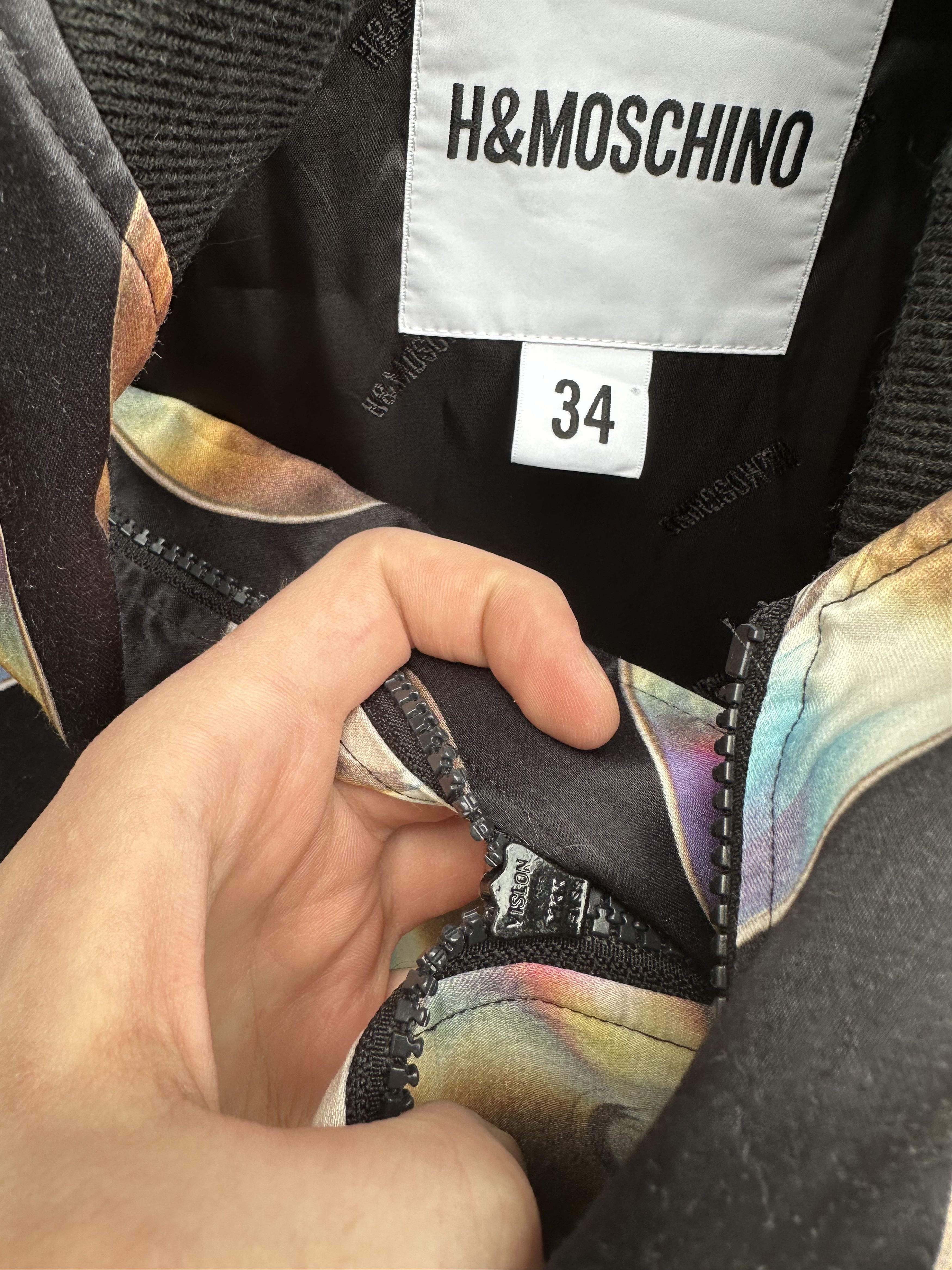 H&M × Moschino MOSCHINO H&M CD Disk Jacket Size XS / US 0-2 / IT 36-38 - 6 Thumbnail