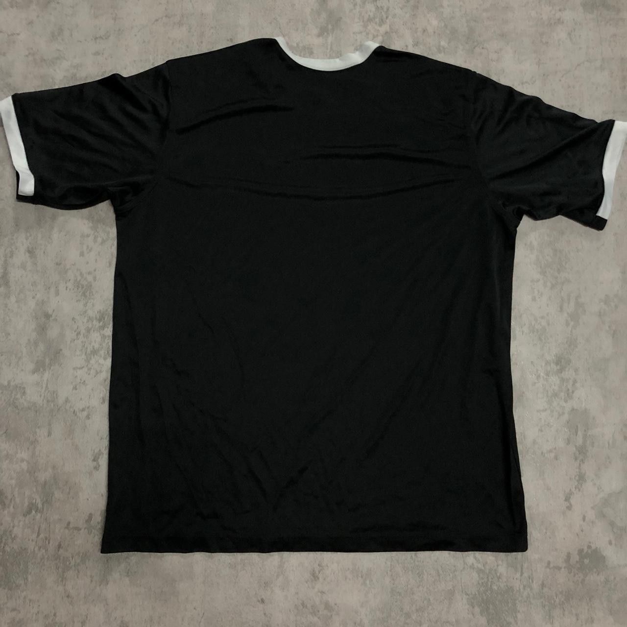 Nike Nike black T-shirt sportwear Size US XL / EU 56 / 4 - 5 Thumbnail