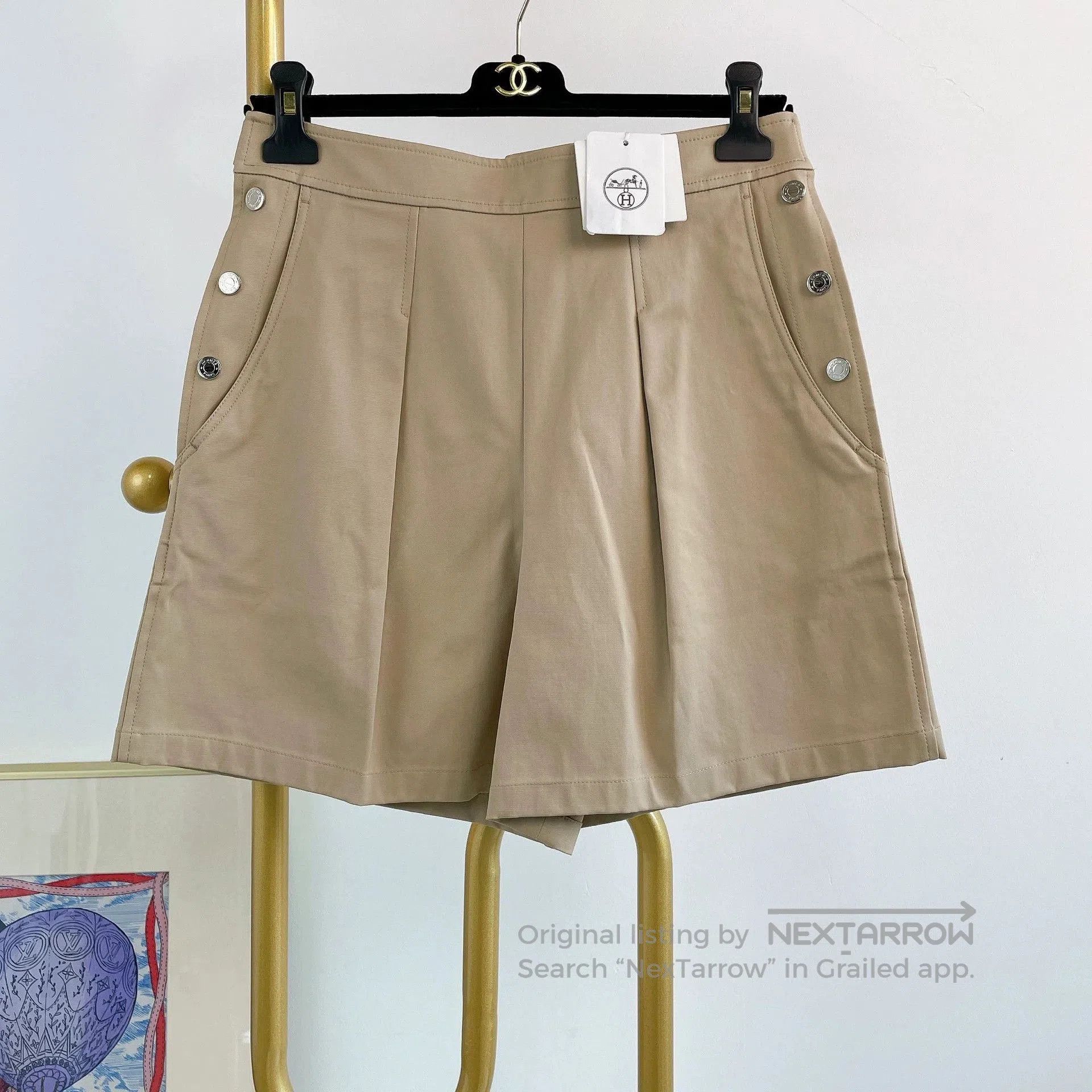 Hermes Hermes Beige Shorts Size 36. Size US 36 / EU 52 - 1 Thumbnail