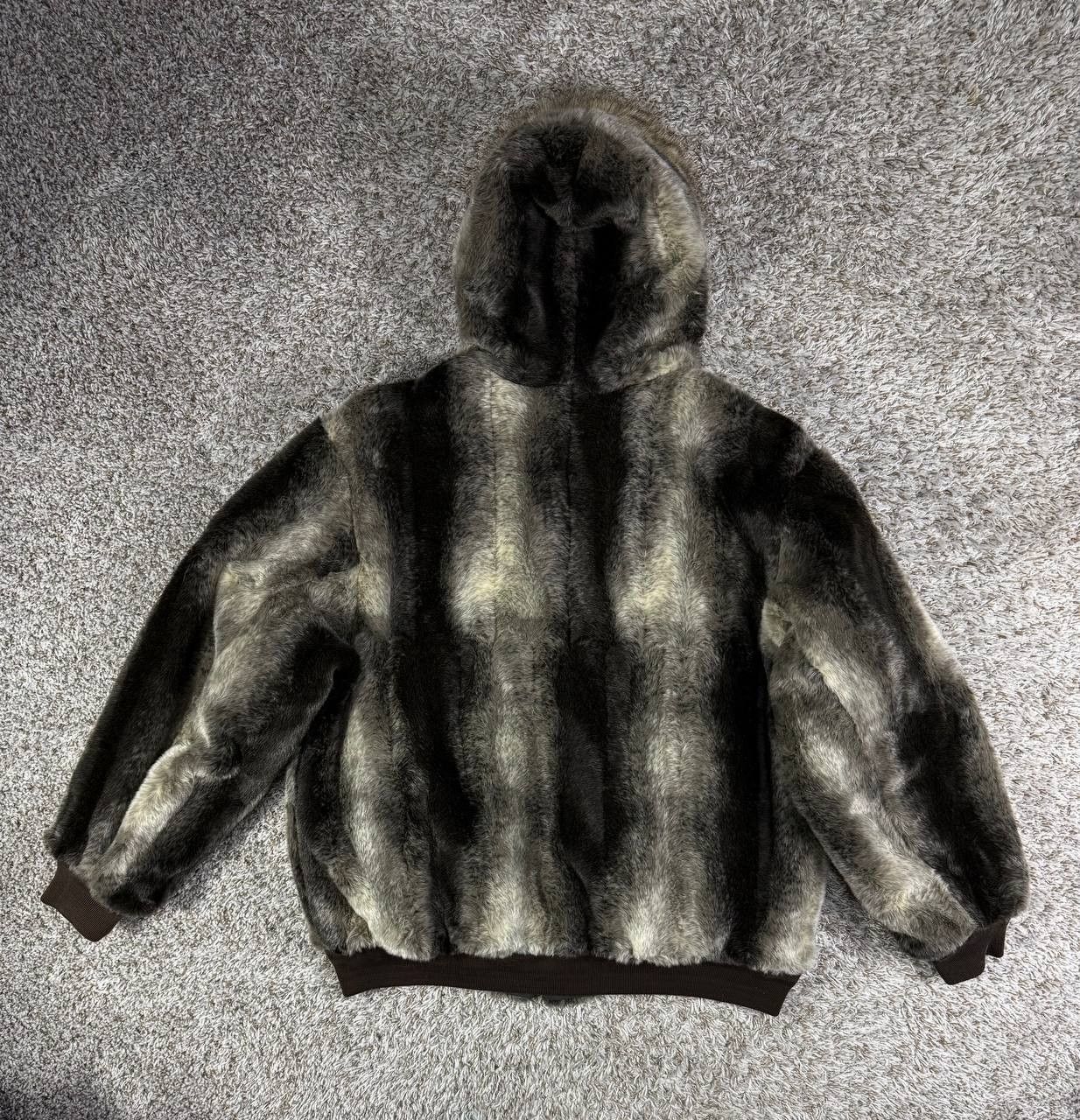 Akademiks Rare Y2K Akademiks Reversible Fur Hooded Jacket Hip Hop Size US XL / EU 56 / 4 - 14 Thumbnail
