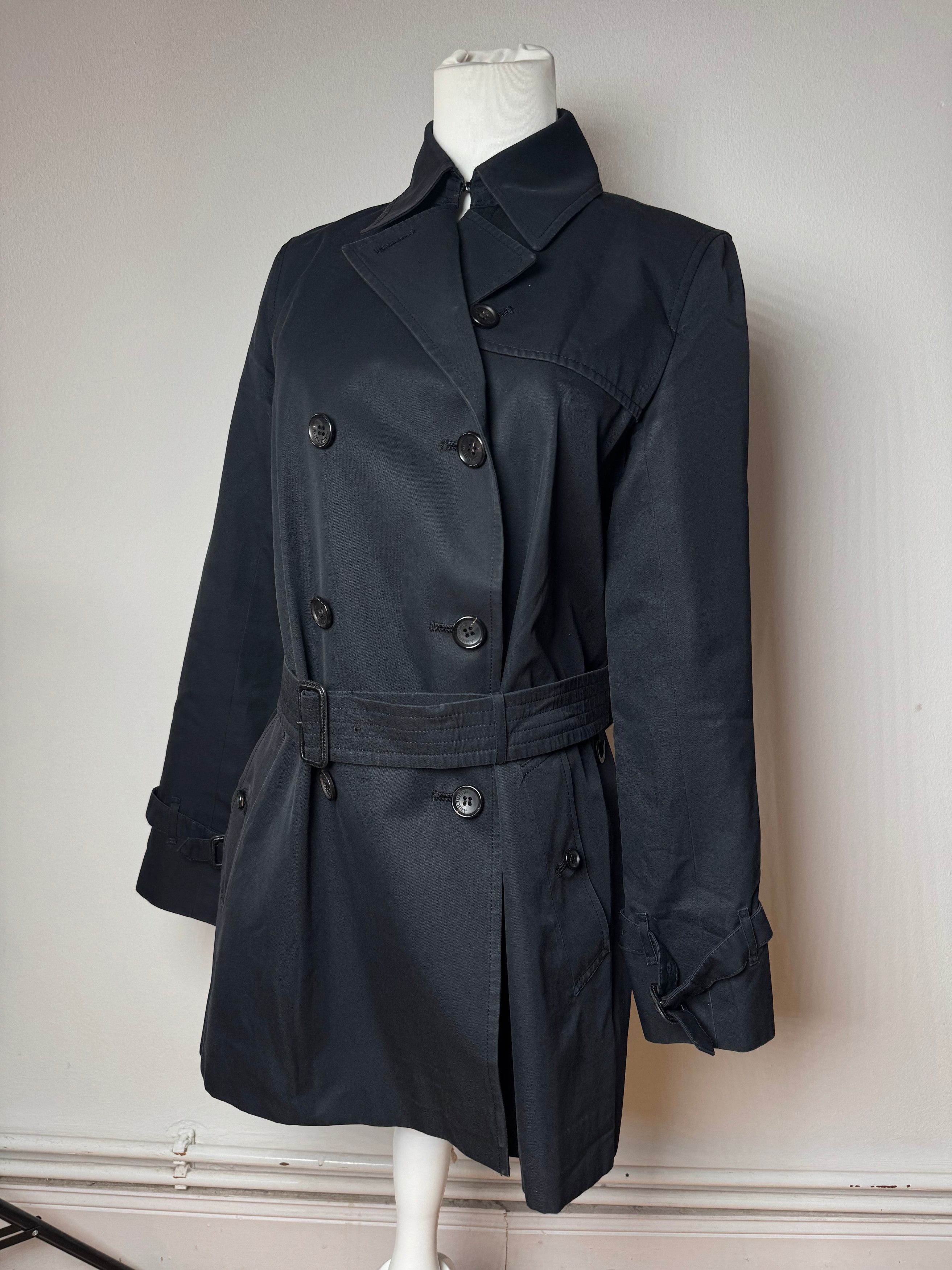 Burberry Vintage Trenchcoat Black 38/M Size S / US 4 / IT 40 - 1 Thumbnail