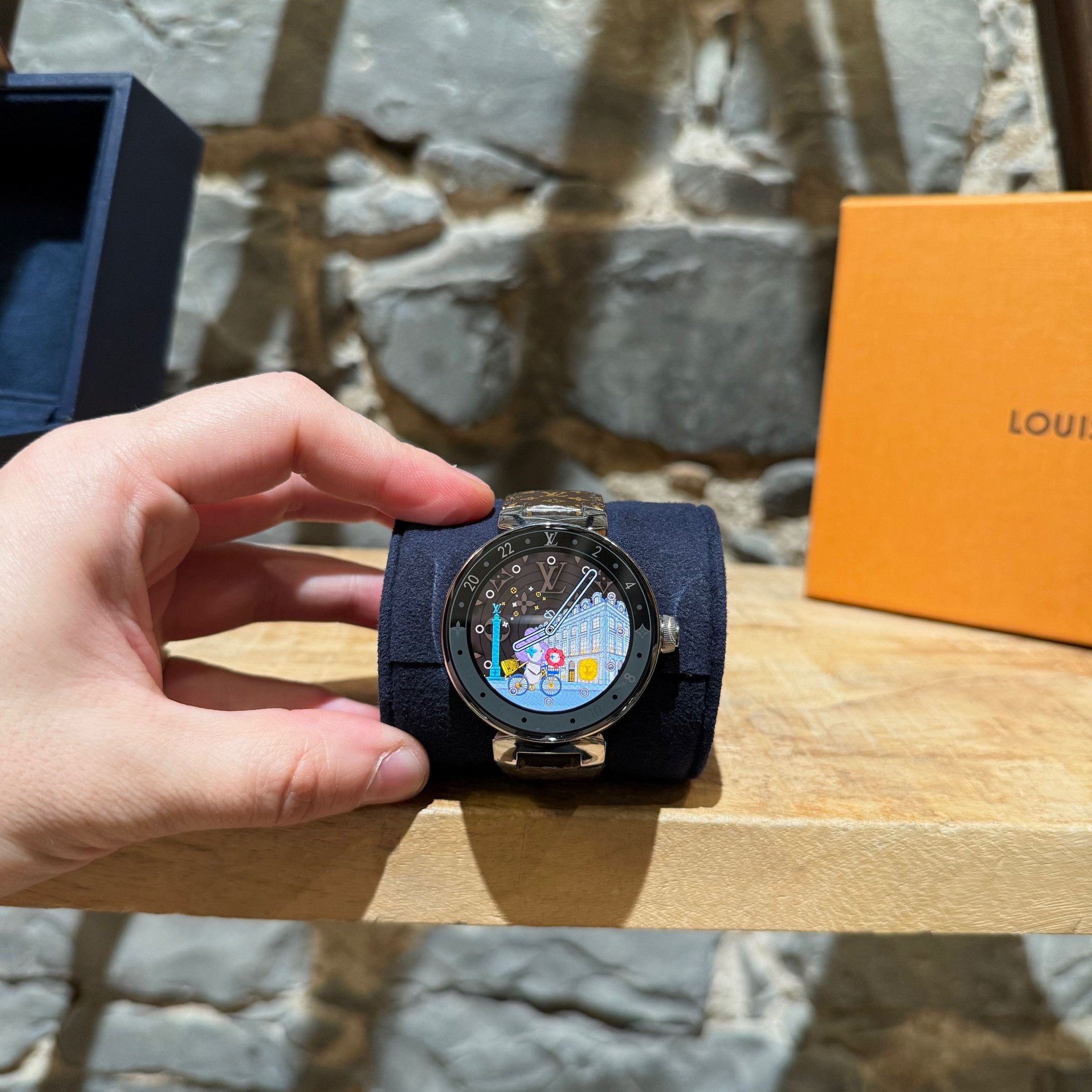 Louis Vuitton Louis Vuitton QA050 Tambour Horizon Monogram Watch Size ONE SIZE - 3 Thumbnail
