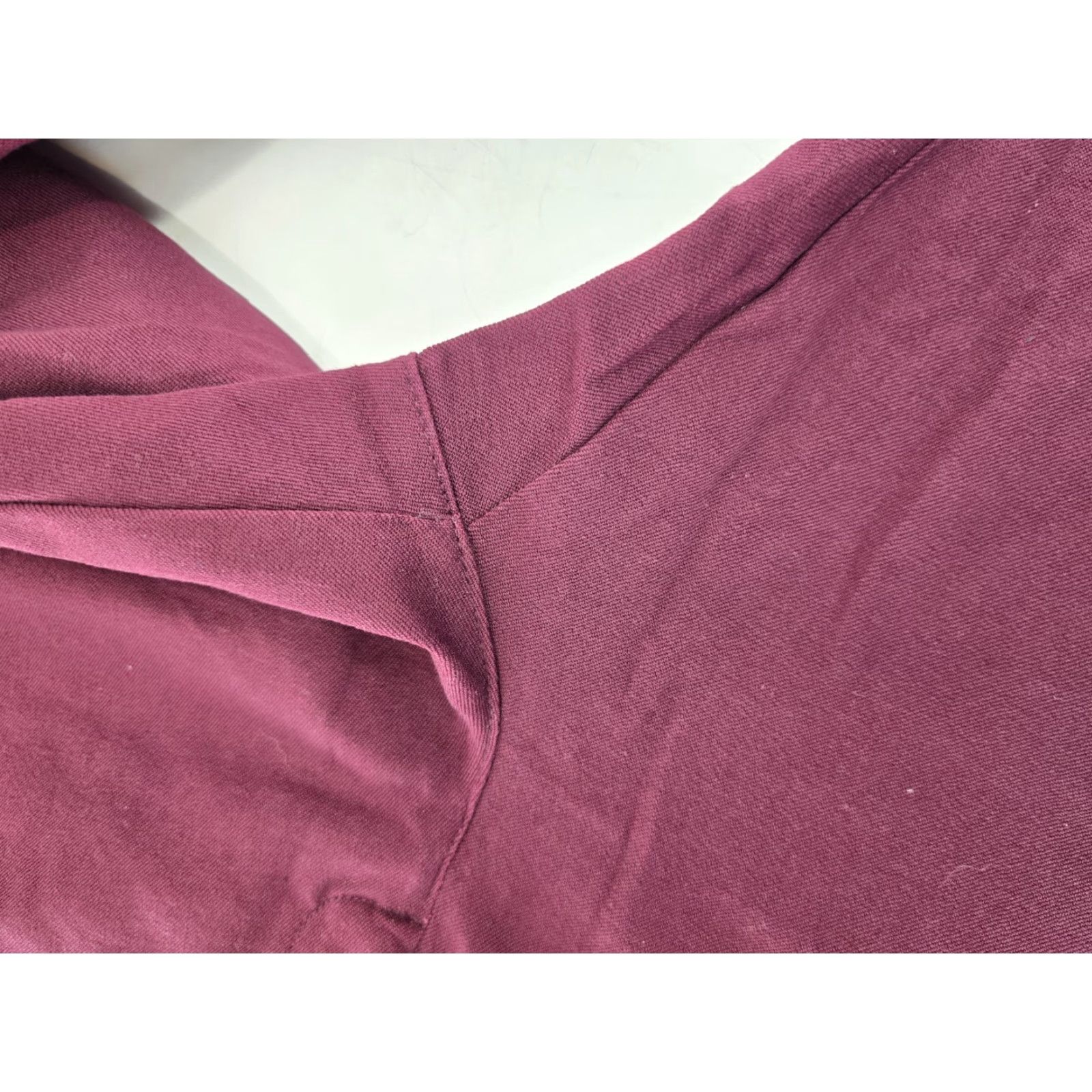 Old Navy Old Navy Women’s Mid-Rise Pixie Ankle Pants - Color Maroon - Size 4 Size 27" / US 4 / IT 40 - 3 Thumbnail