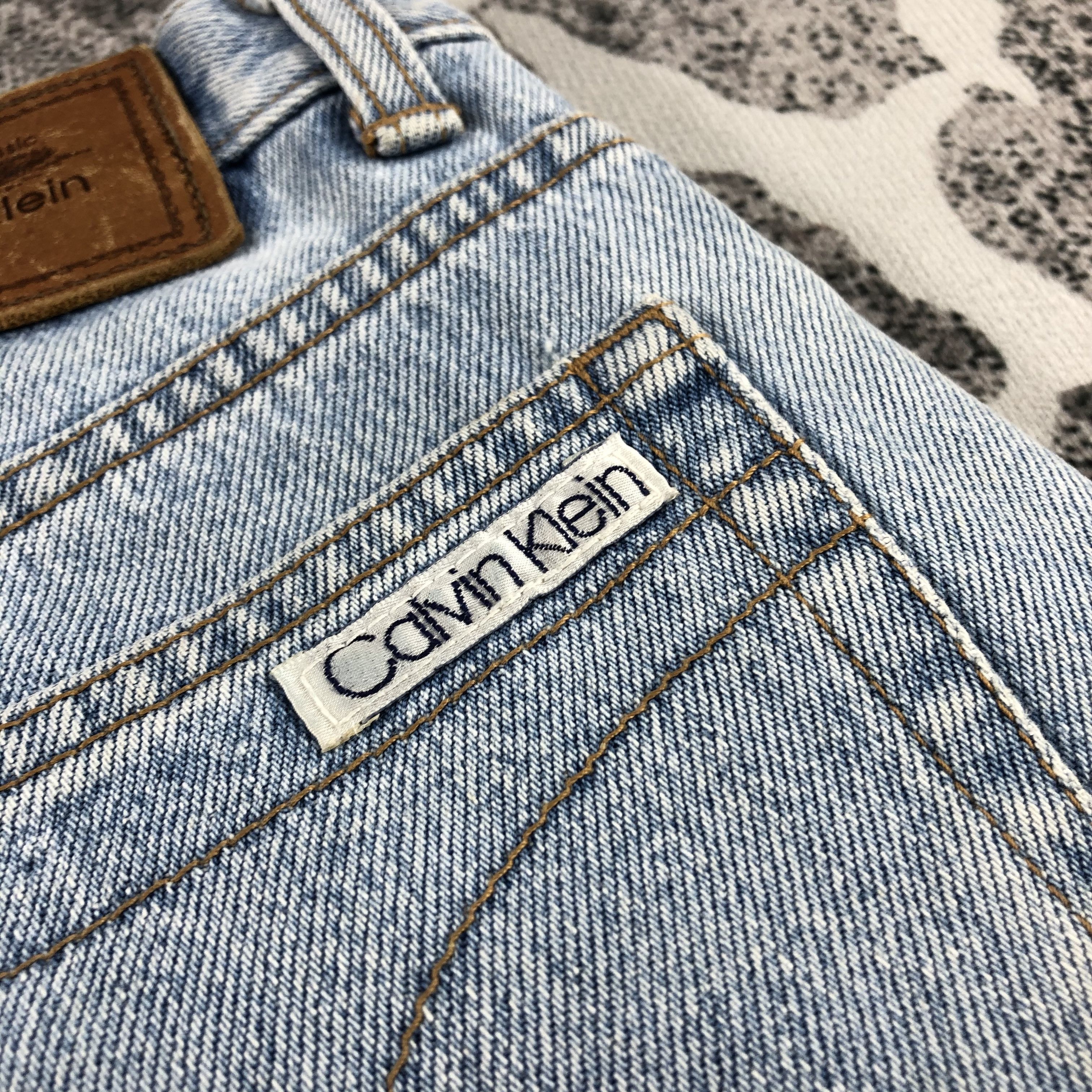 Calvin Klein Vintage Calvin Klein Jeans Medium Wash Denim KJ755 Size US 30 / EU 46 - 6 Thumbnail