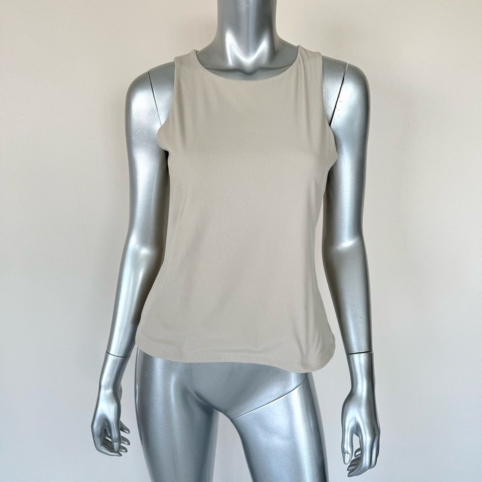 Other NEW!!! Tahari women tank top size M Size M / US 6-8 / IT 42-44 - 1 Thumbnail