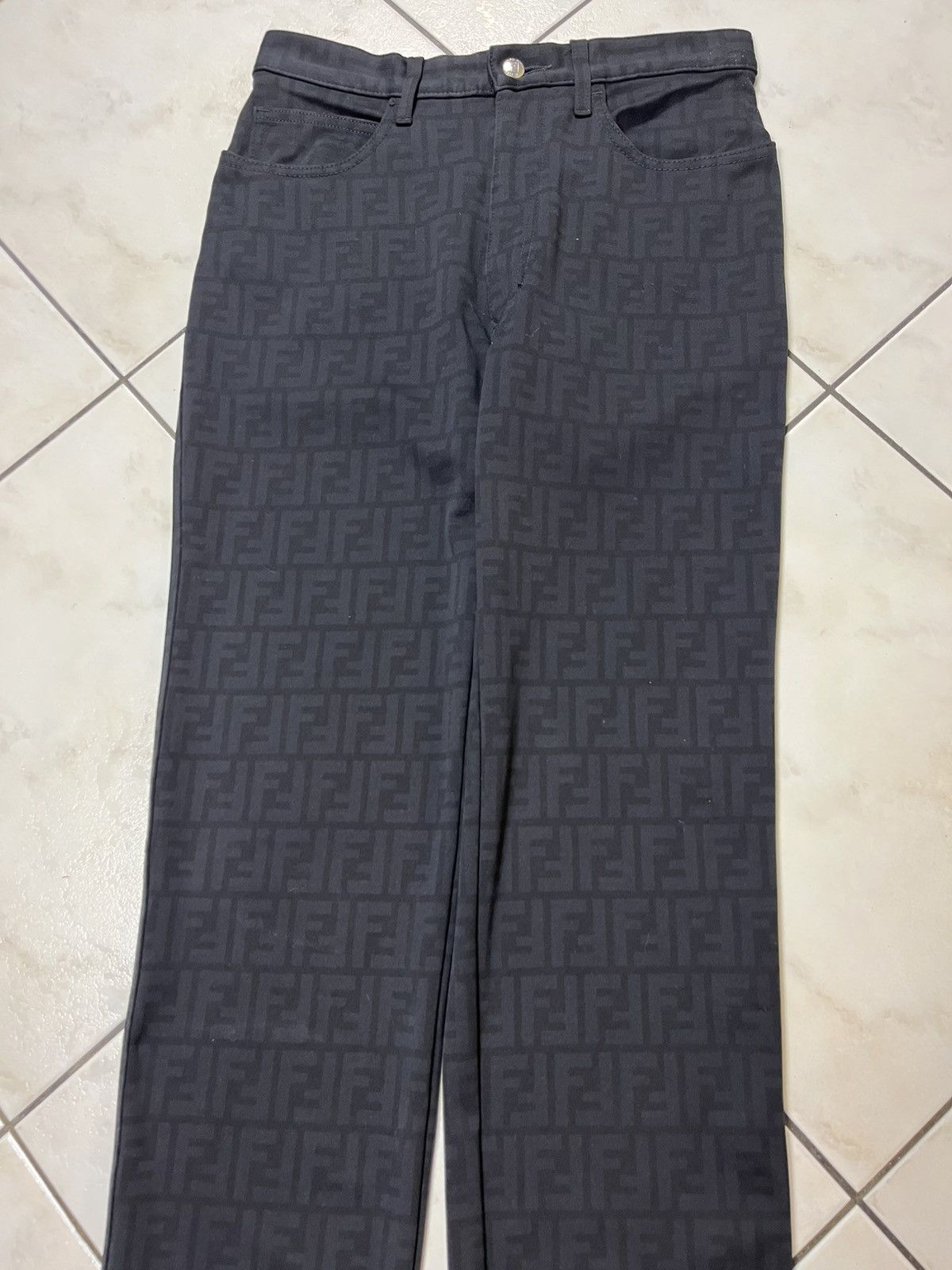 Designer × Fendi × Vintage Vintage Fendi monogram full print casual pants trousers logo Size 33" - 3 Thumbnail