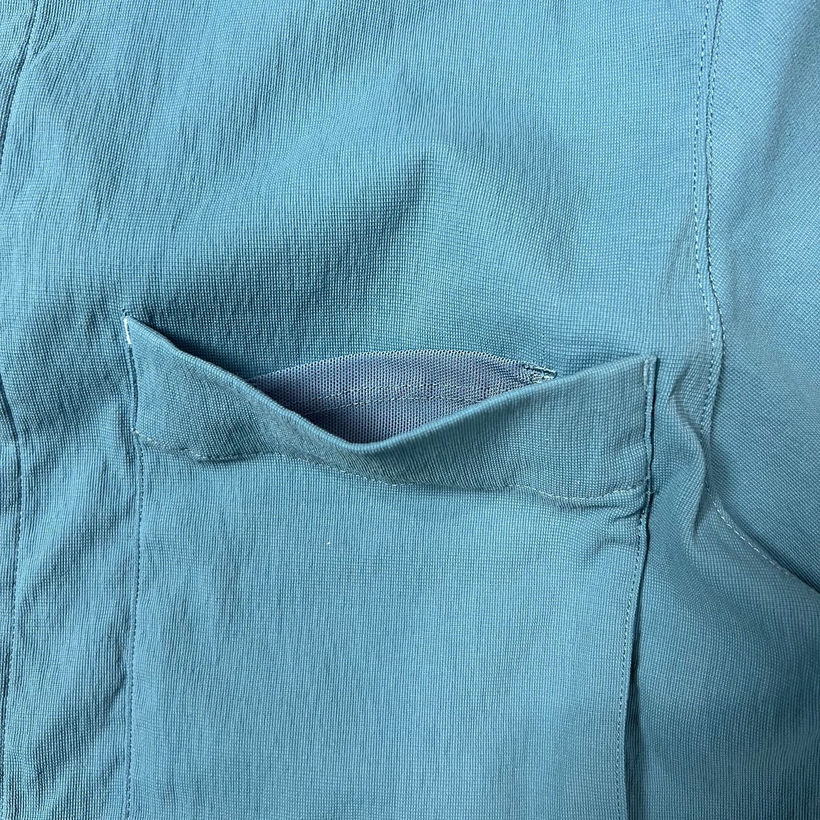 Lululemon Lululemon Double Pocket Overshirt Blue Button Up Size S Size US S / EU 44-46 / 1 - 4 Thumbnail