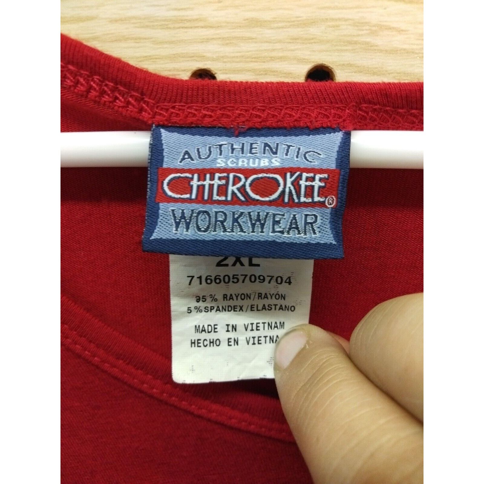 Cherokee Cherokee Women Scrubs Workwear Long Sleeve Top Red Size 2XL Size XXL / US 16-18 / IT 52-54 - 2 Thumbnail