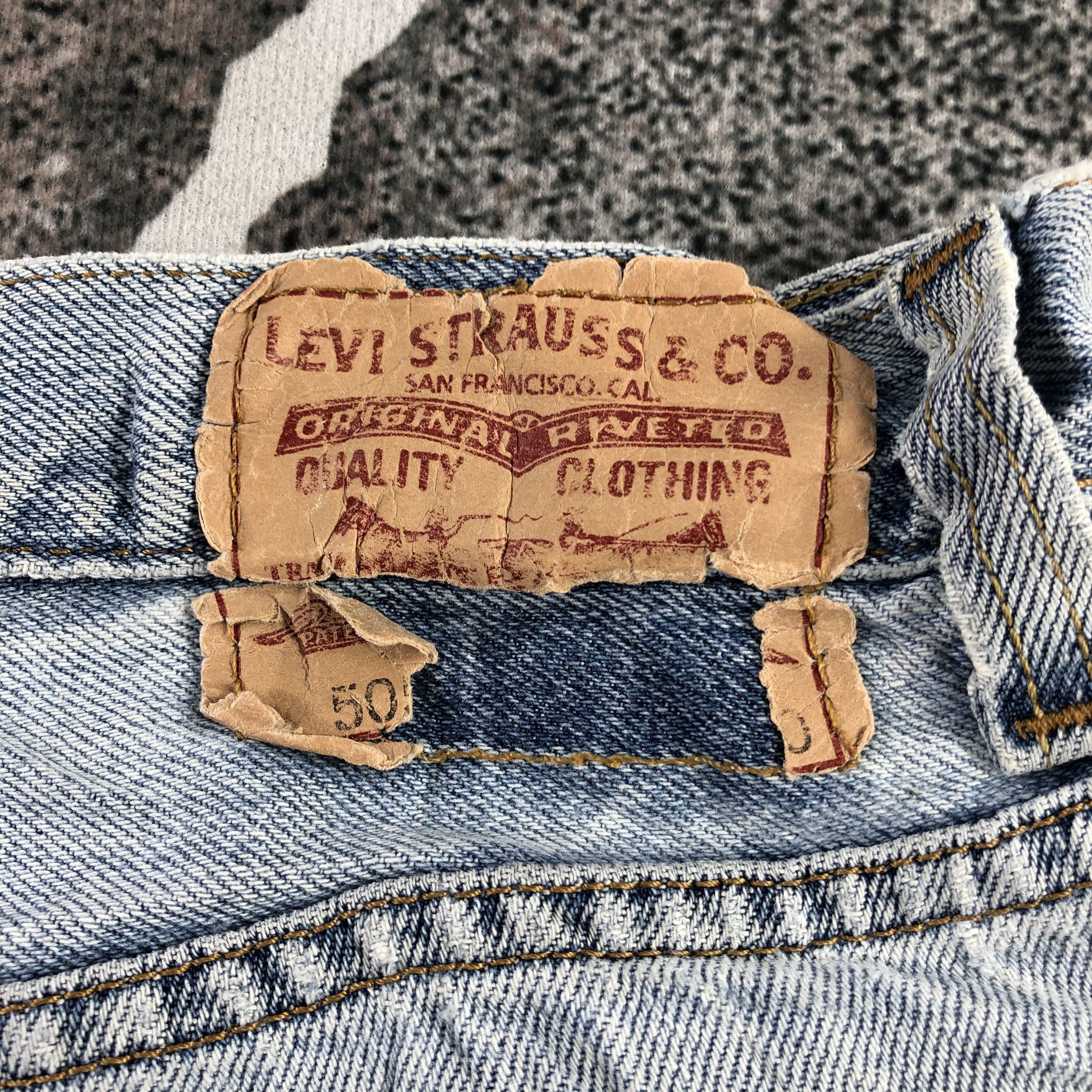 Levi's Vintage Levi's 505 Jeans Distress Regular Fit Denim KJ1435 Size US 34 / EU 50 - 5 Thumbnail