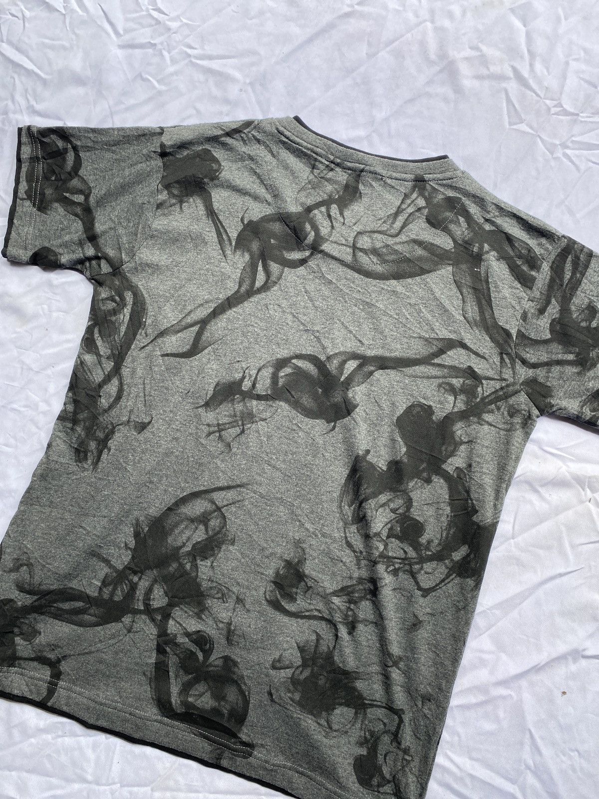 20471120 × Beauty Beast × Hysteric Glamour Clash Ahead Smoke Abstrak grunge tee Size US L / EU 52-54 / 3 - 7 Thumbnail