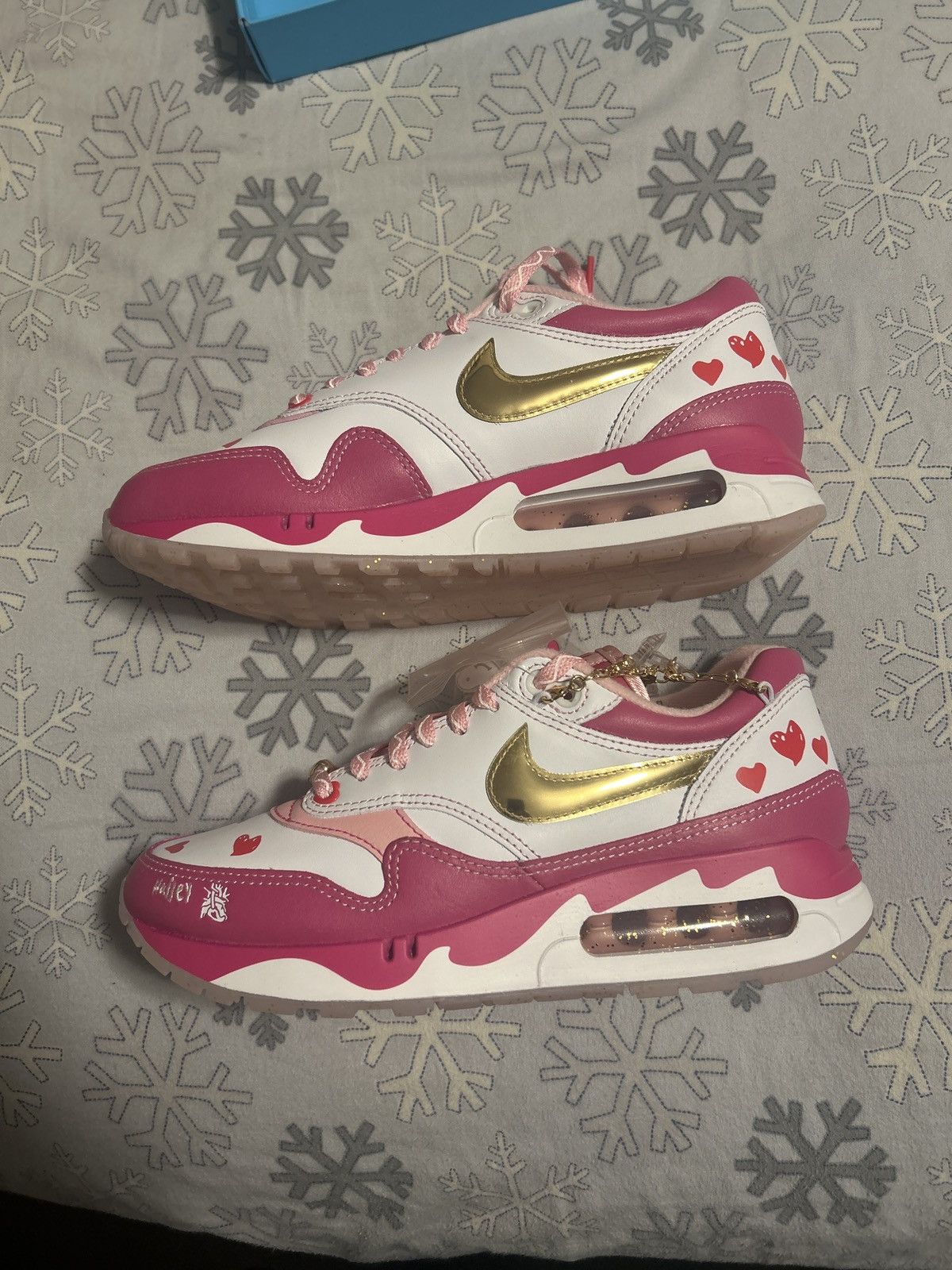image of Nike Air Max 86 Doernbecher Hailey Shoes in Pink, Women's