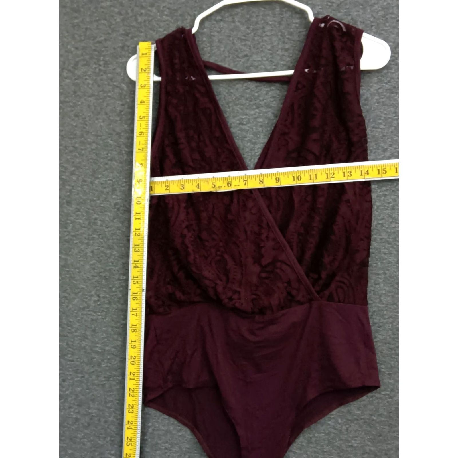 Vintage MAGIA Bodysuit Women's L Dark Red Wine Lace V-Neck One Size Slimming, Stretch Size ONE SIZE - 4 Thumbnail