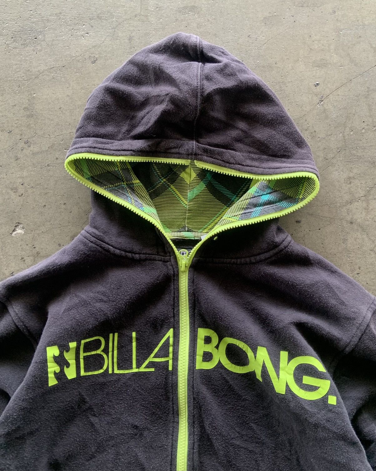 Billabong × Japanese Brand × Vintage 2000s Billabong Faded Black Full Zip Up Hoodie Size US M / EU 48-50 / 2 - 3 Thumbnail