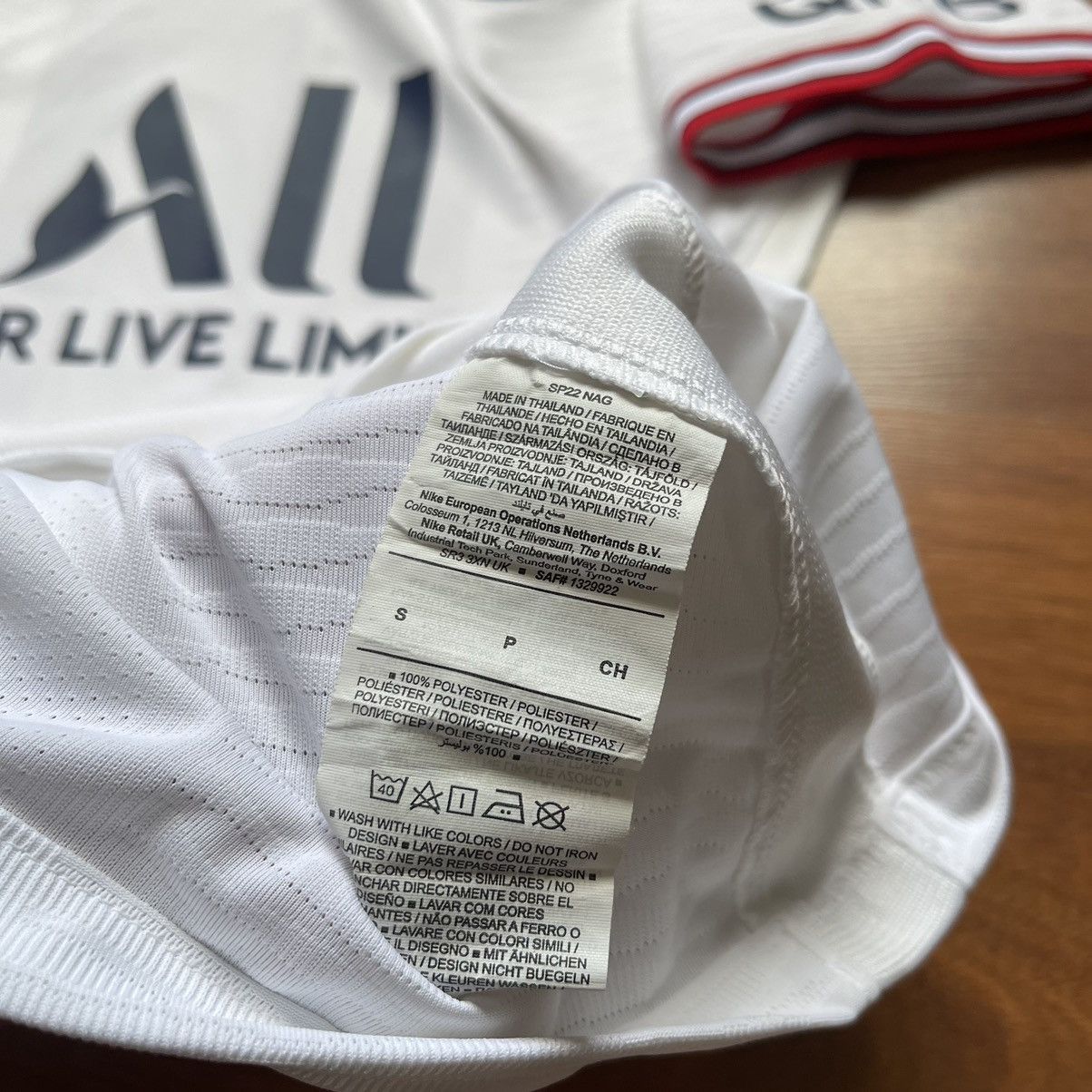 Jordan Brand × Nike × Vintage PSG NIKE 2021/22 SOCCER FOURTH PLAYER ISSUE JERSEY #30 MESSI Size US S / EU 44-46 / 1 - 14 Thumbnail