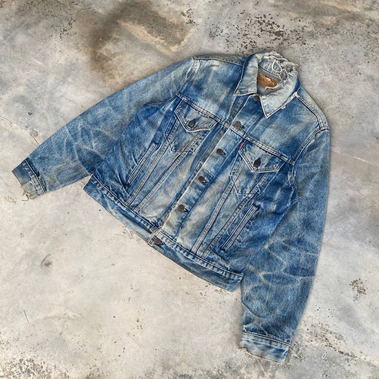 Levi's A BEAUTY PIECES LEVIS VINTAGE CRAZY FADED DISTRESSED DENIM Size US M / EU 48-50 / 2 - 11 Thumbnail