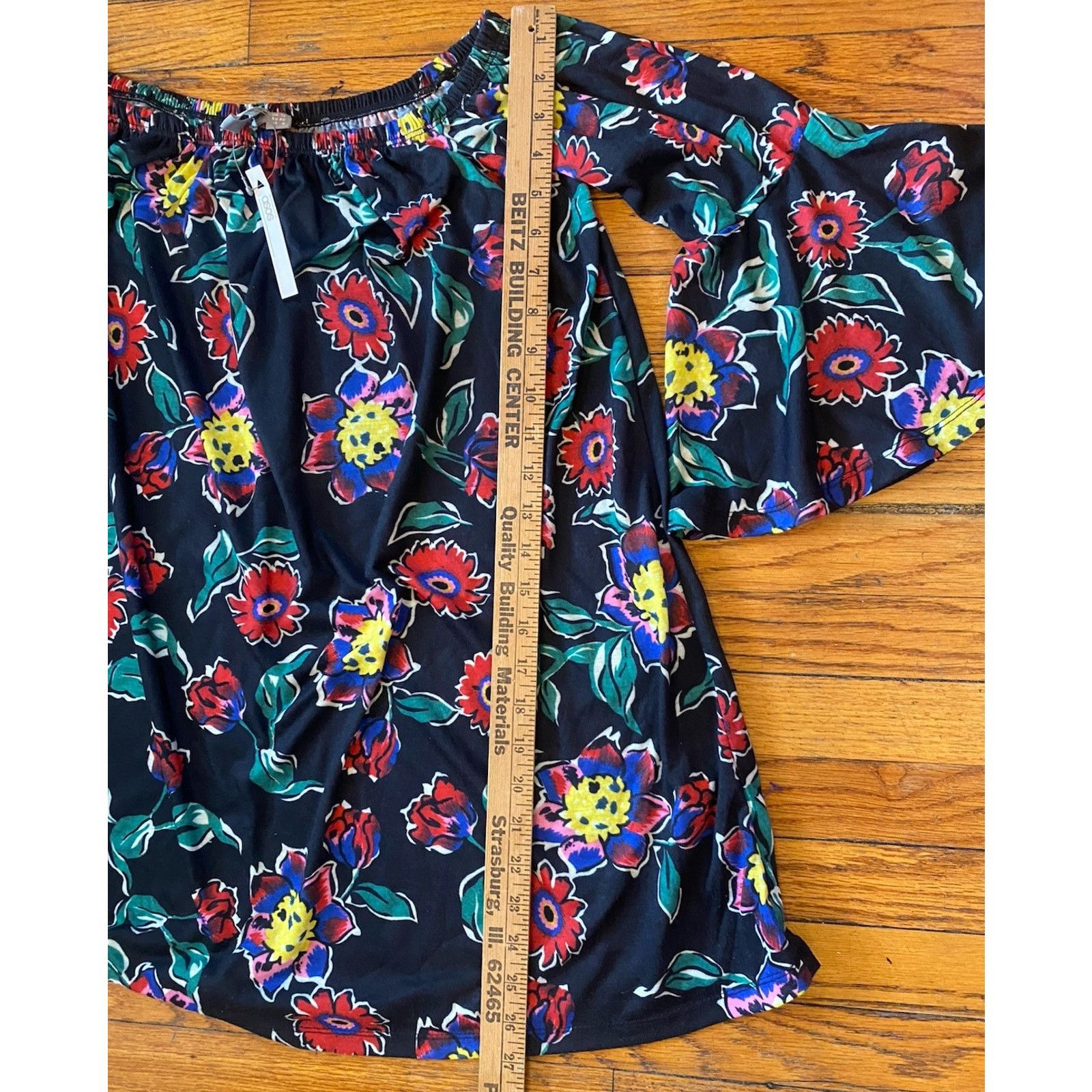 Asos NWT ASOS Top Women’s Shirt Sz 8 Black Floral Bell Sleeve Size M / US 6-8 / IT 42-44 - 7 Thumbnail