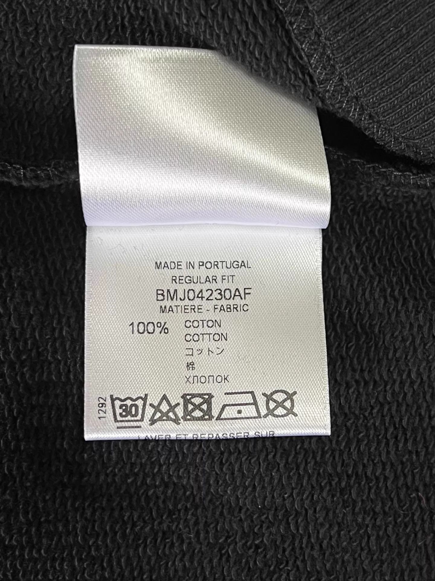 Givenchy Givenchy Men's Color Blocked Spirit Print M Sweatshirt Size US M / EU 48-50 / 2 - 9 Thumbnail