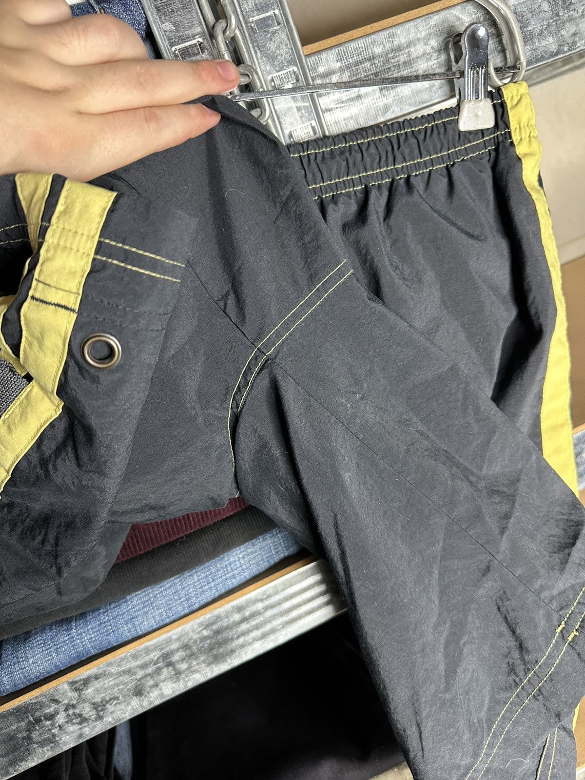Nike ACG Nike ACG Shorts Black Vintage Outdoor Swim Size L Size US 31 - 7 Thumbnail