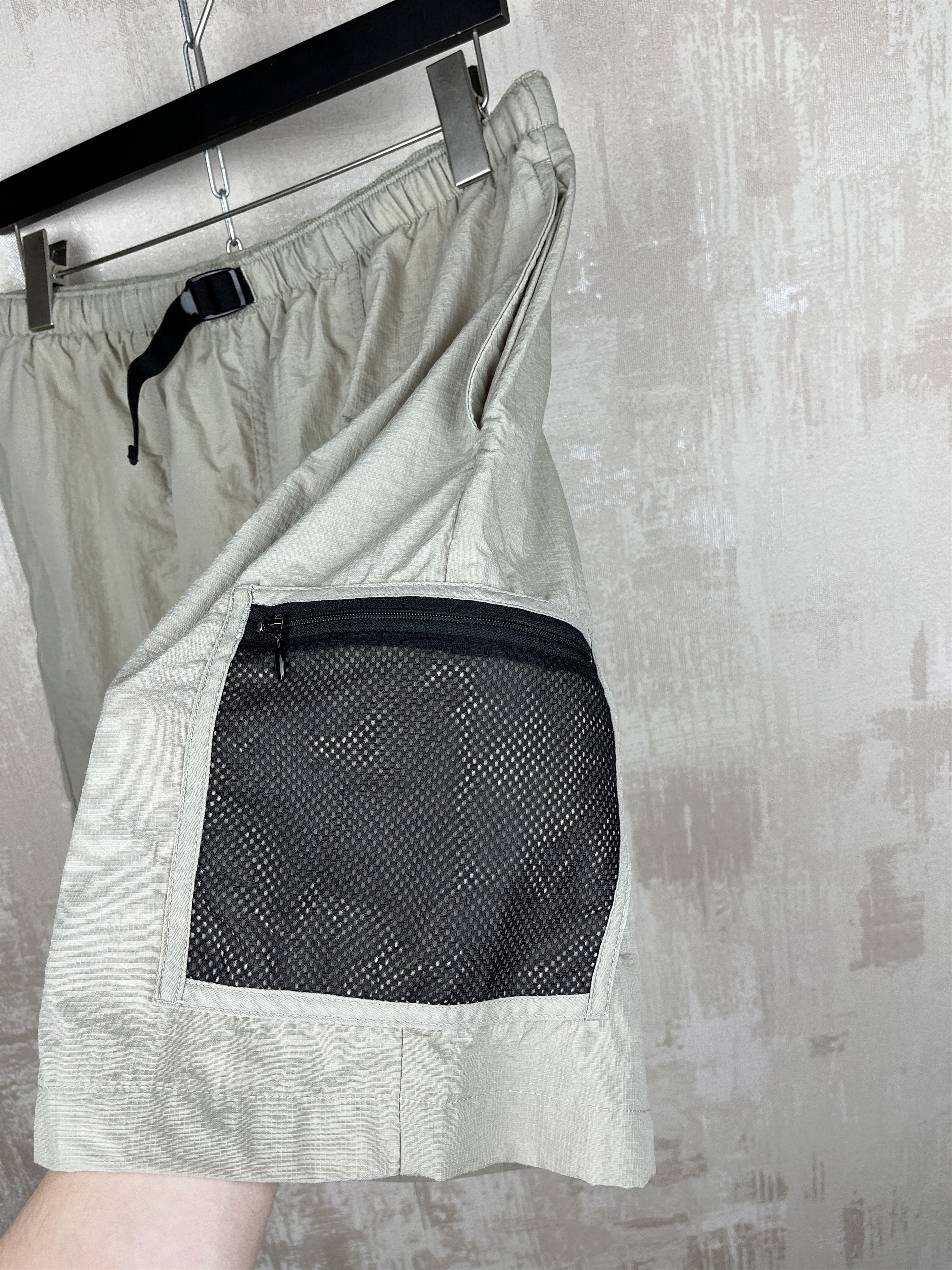 Columbia × Vintage Vintage 90's Columbia Nylon Swim Shorts Size L Size US 34 / EU 50 - 9 Thumbnail