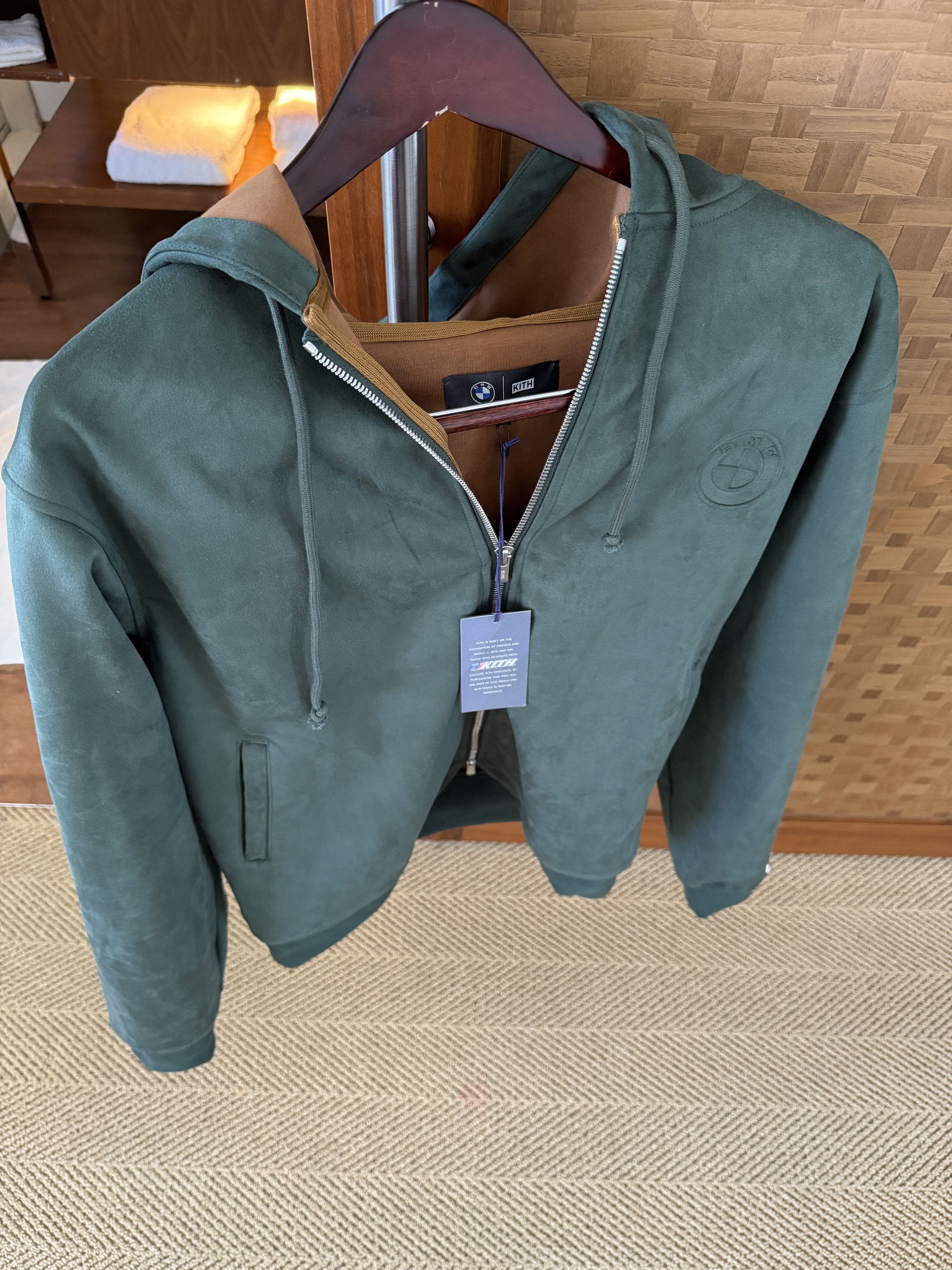 BMW × Kith KITHxBMW MICROSUEDE WILLIAMS V FULL HOODIE Size US S / EU 44-46 / 1 - 1 Thumbnail