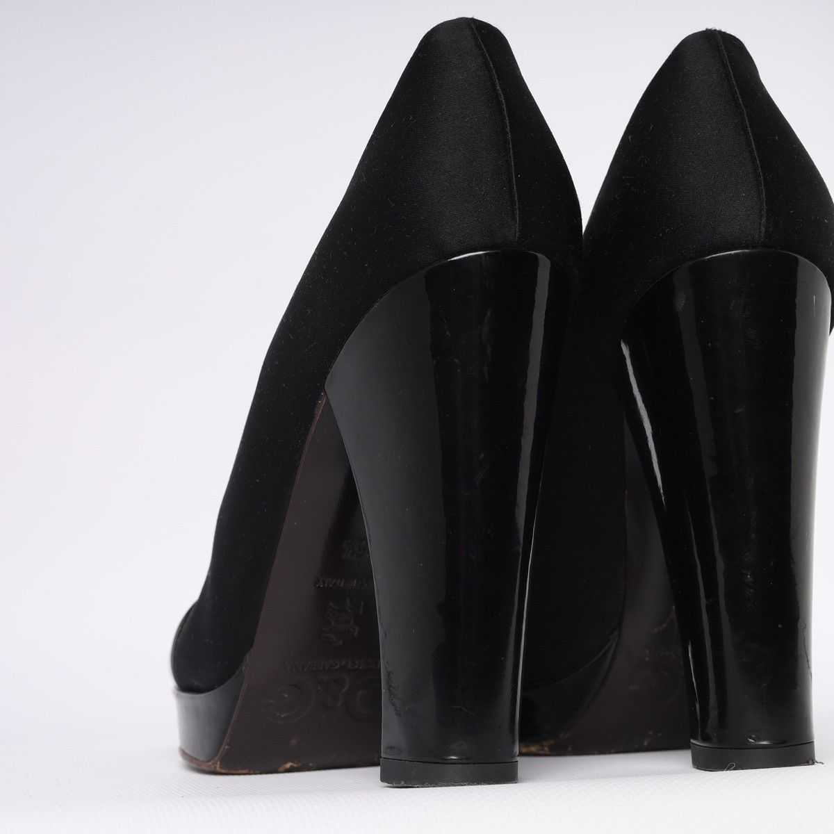 Dolce & Gabbana Dolce Gabbana Black Silk Patent Heel Platform Pumps Shoes Size US 6.5 / IT 36.5 - 13 Thumbnail