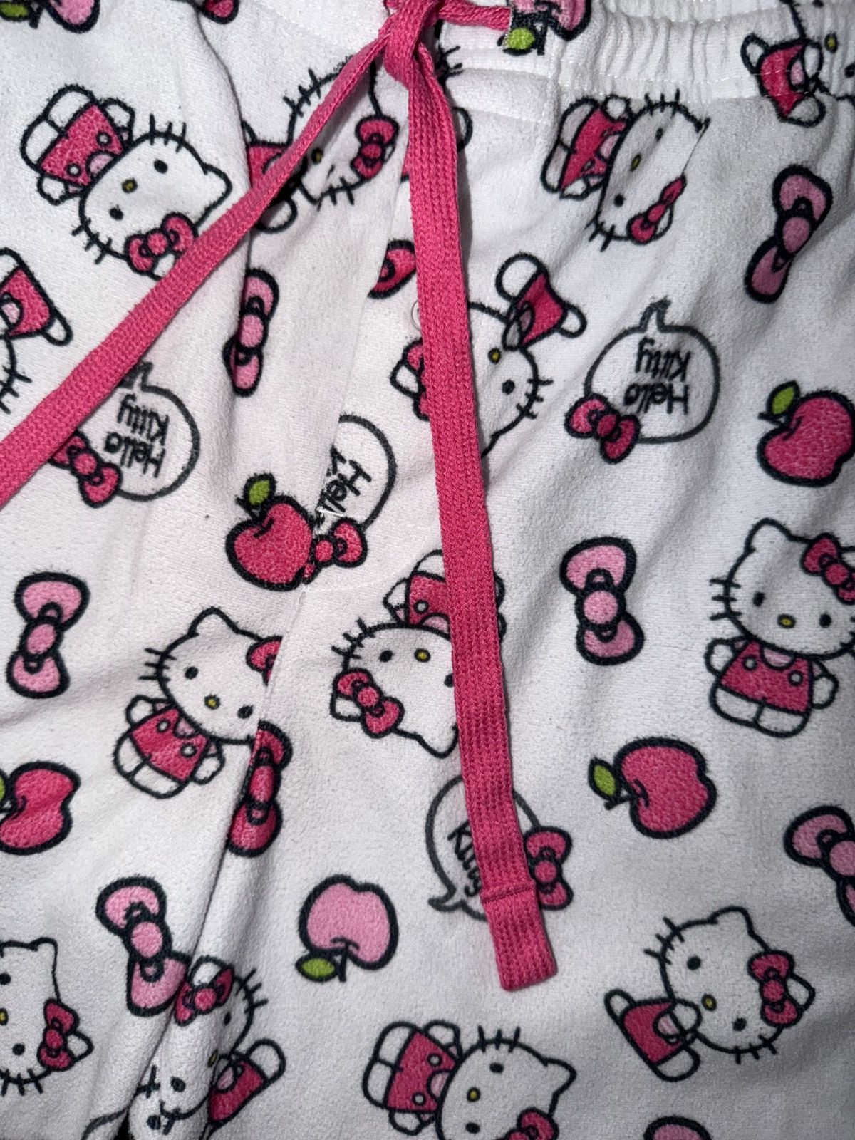 Other Vintage Hello Kitty AOP shorts white unisex small Size US 28 / EU 44 - 3 Thumbnail