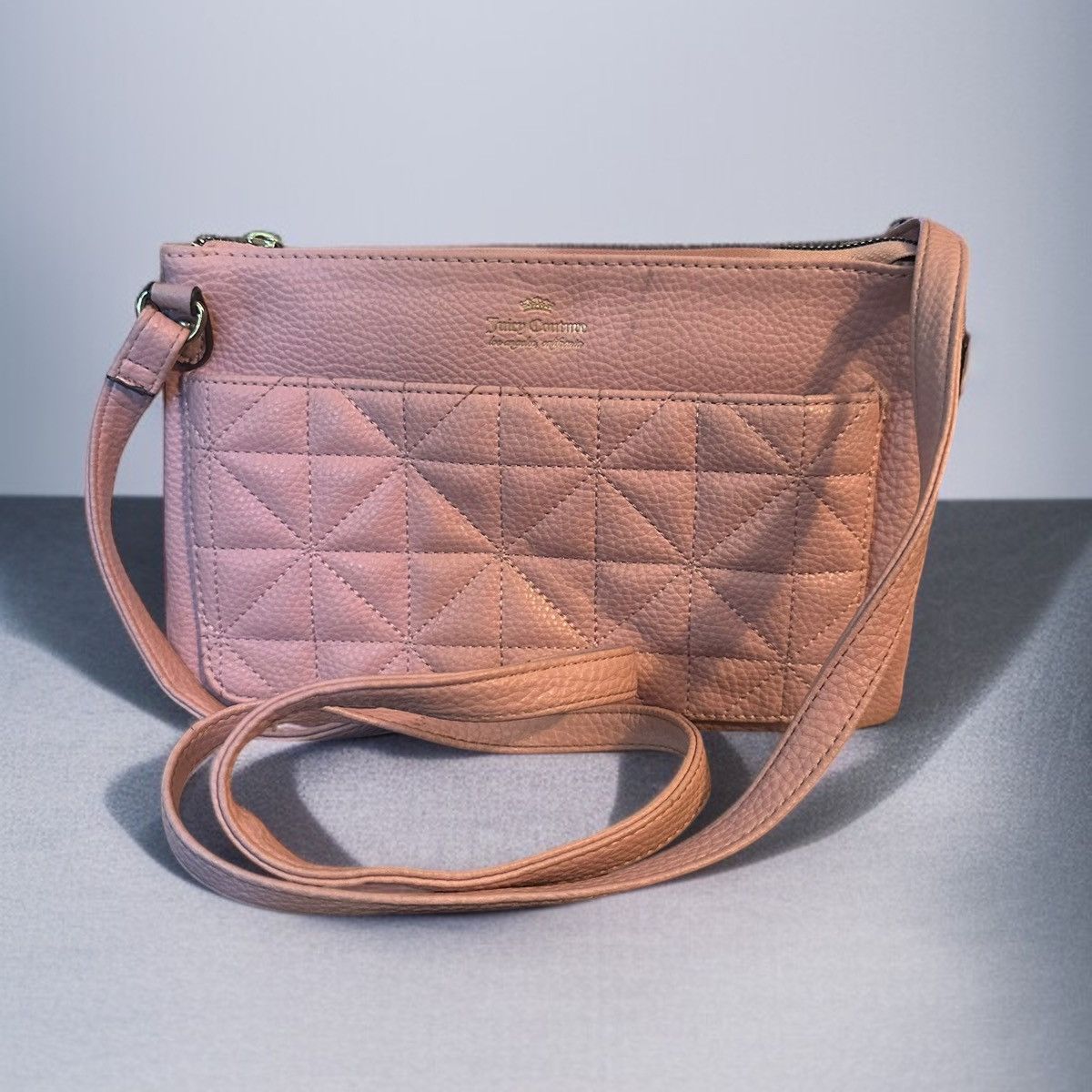 Juicy Couture Vintage Juicy Couture dusty rose quilted crossbody bag Size ONE SIZE - 1 Thumbnail