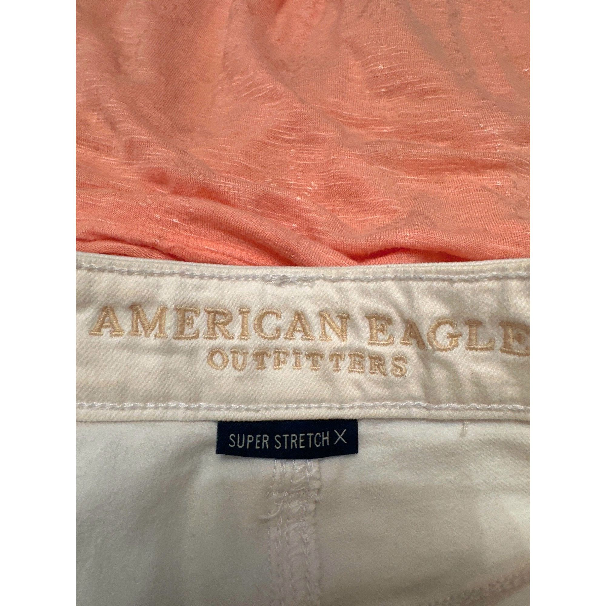 American Eagle Outfitters American Eagle Summer Bundle White Hi Rise Jean Shorts Three Size 26" / US 2 / IT 38 - 4 Thumbnail