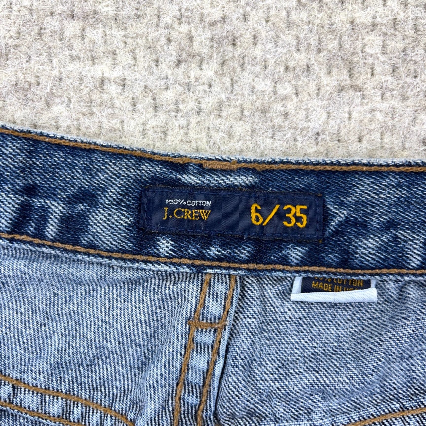 J.Crew J Crew Shorts Women 6 Cuffed Jean Jorts Button Fly Med Wash Bow Made In USA Size 28" / US 6 / IT 42 - 4 Thumbnail