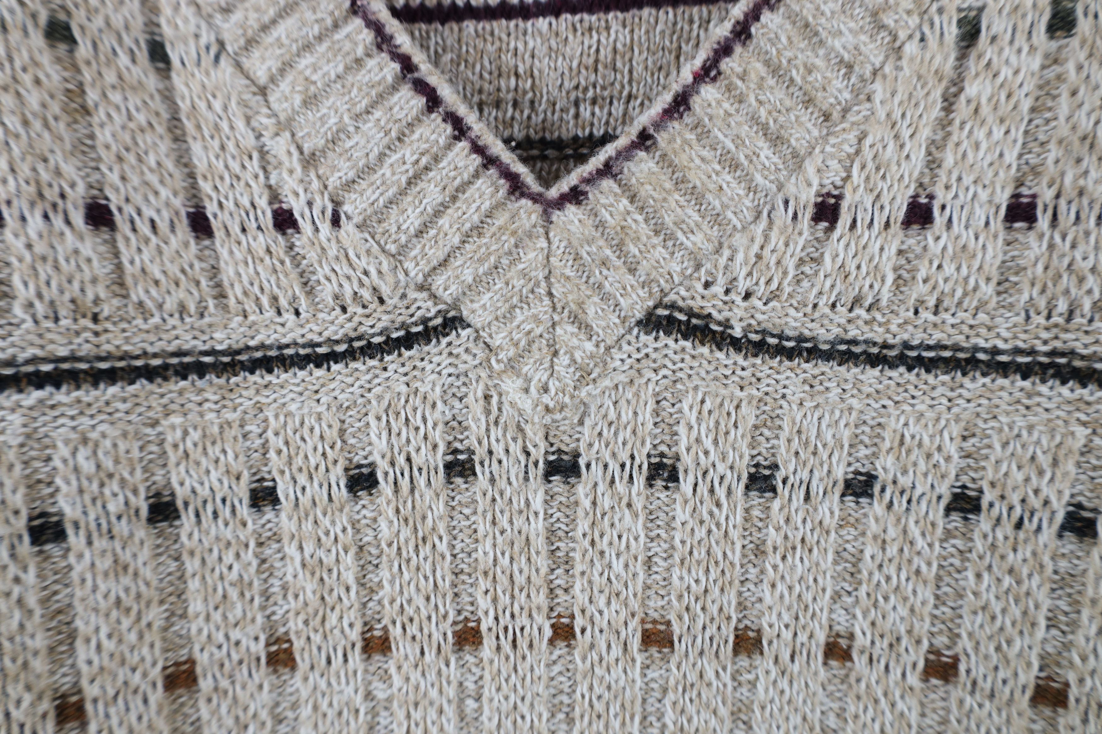 Vintage Vintage 90s Streetwear Ribbed Knit V-Neck Sweater USA Size US XL / EU 56 / 4 - 7 Thumbnail