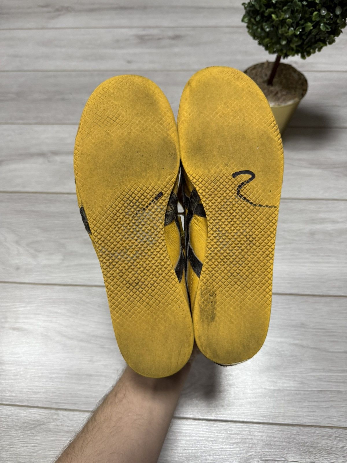Asics Asics iconic Kill Bill Uma Thurman movie sneakers leather Size US 6.5 / IT 36.5 - 3 Thumbnail