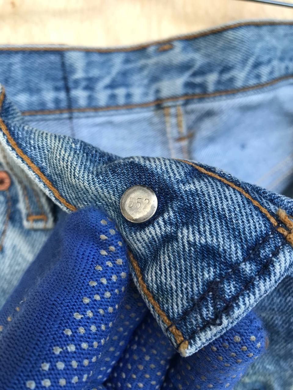 Levi's VINTAGE 1993 LEVIS 501 DIRTY DISTRESSED JEAN W29X32 Size US 29 - 9 Thumbnail