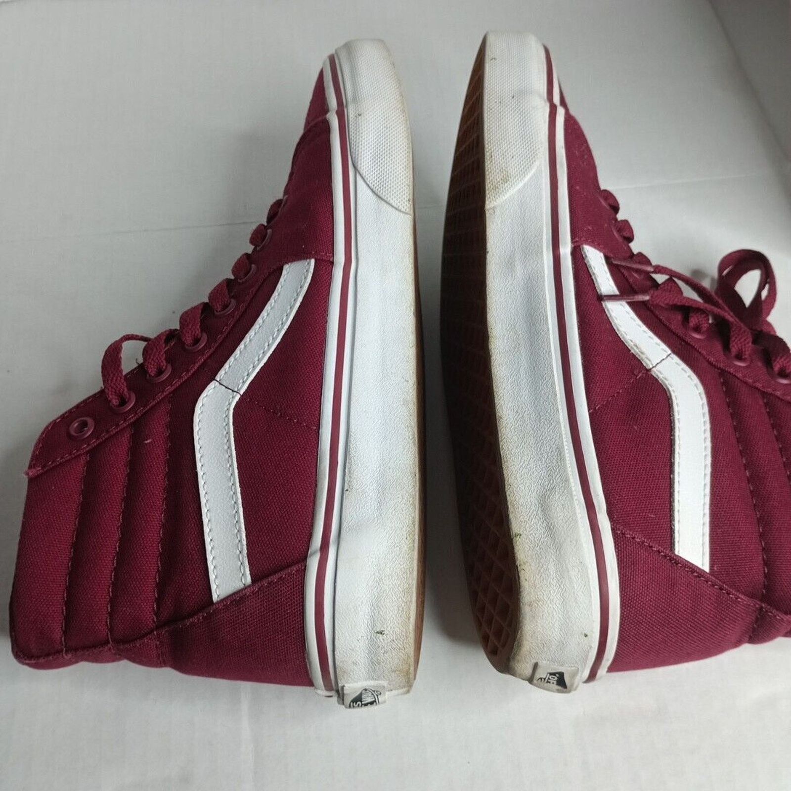 Vans Vans Maroon High Top Shoes Men’s Size 7 Women’s 8.5 Size US 7 / EU 40 - 8 Thumbnail