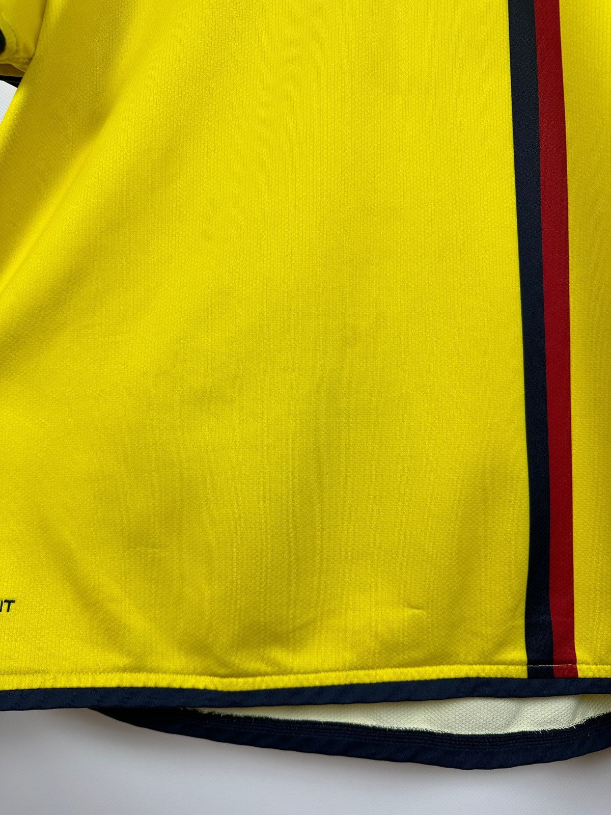 Nike 2008/09 Nike FC Barcelona Vintage Soccer Jersey Size US L / EU 52-54 / 3 - 13 Thumbnail
