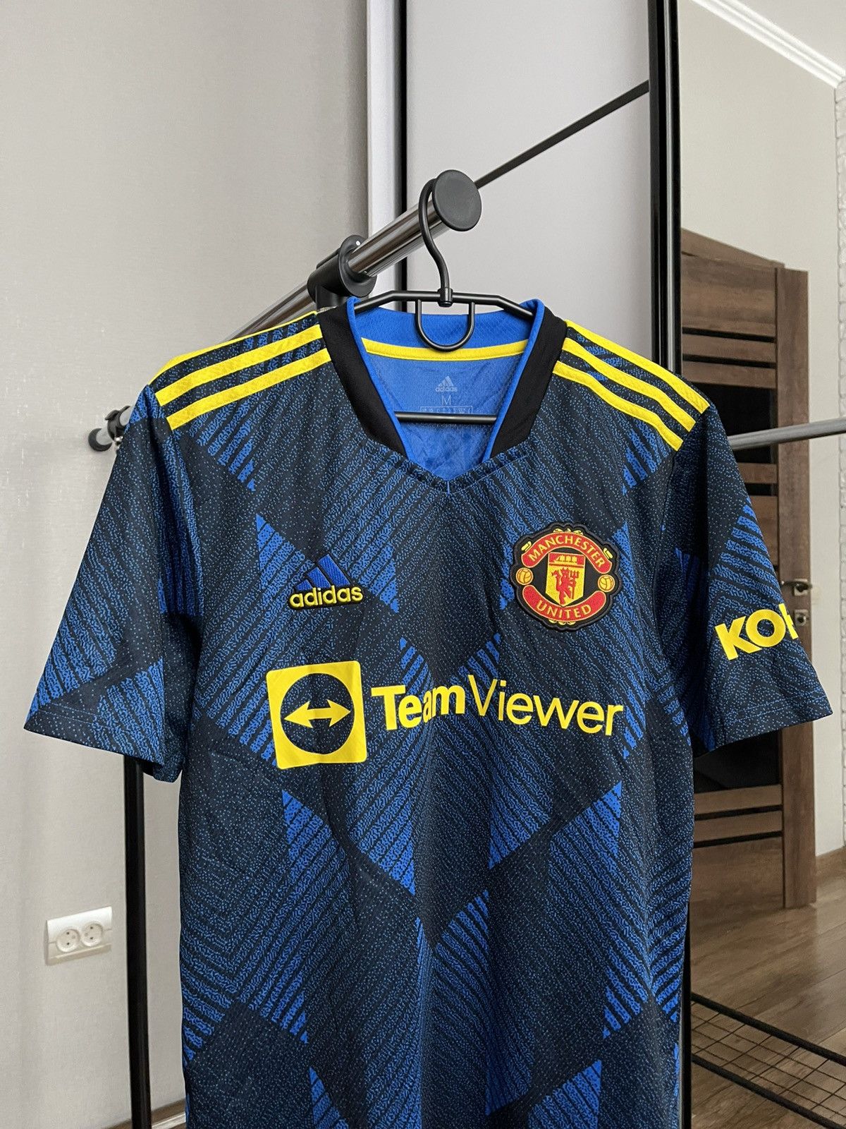 Adidas 2021/2022 Adidas Manchester United Ronaldo Soccer T-Shirt Size US M / EU 48-50 / 2 - 8 Thumbnail