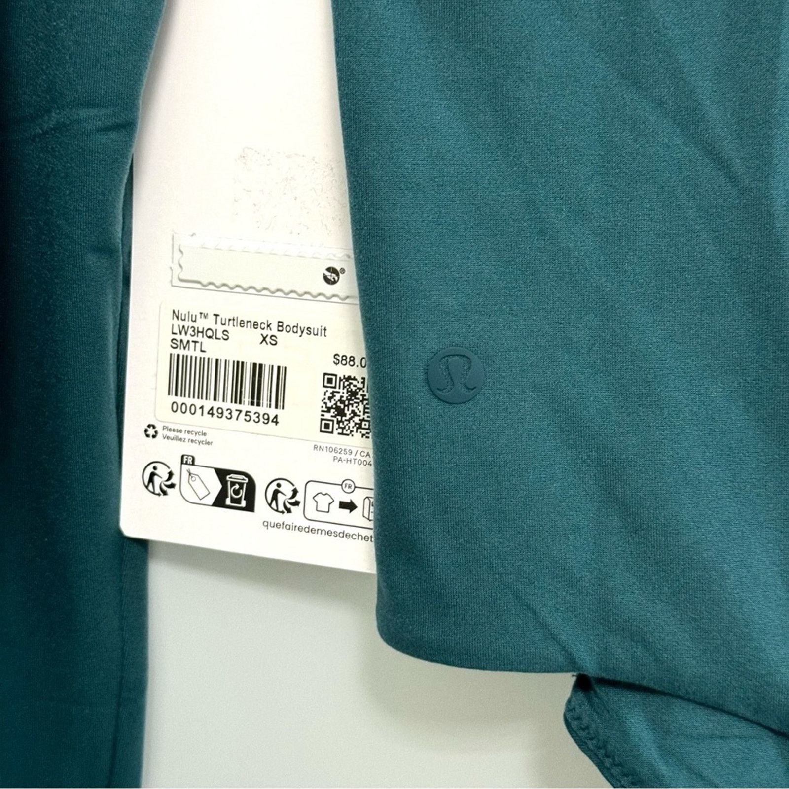 Lululemon NWT! Nulu Turtleneck bodysuit Lululemon in teal, Size XS Size XS / US 0-2 / IT 36-38 - 12 Thumbnail