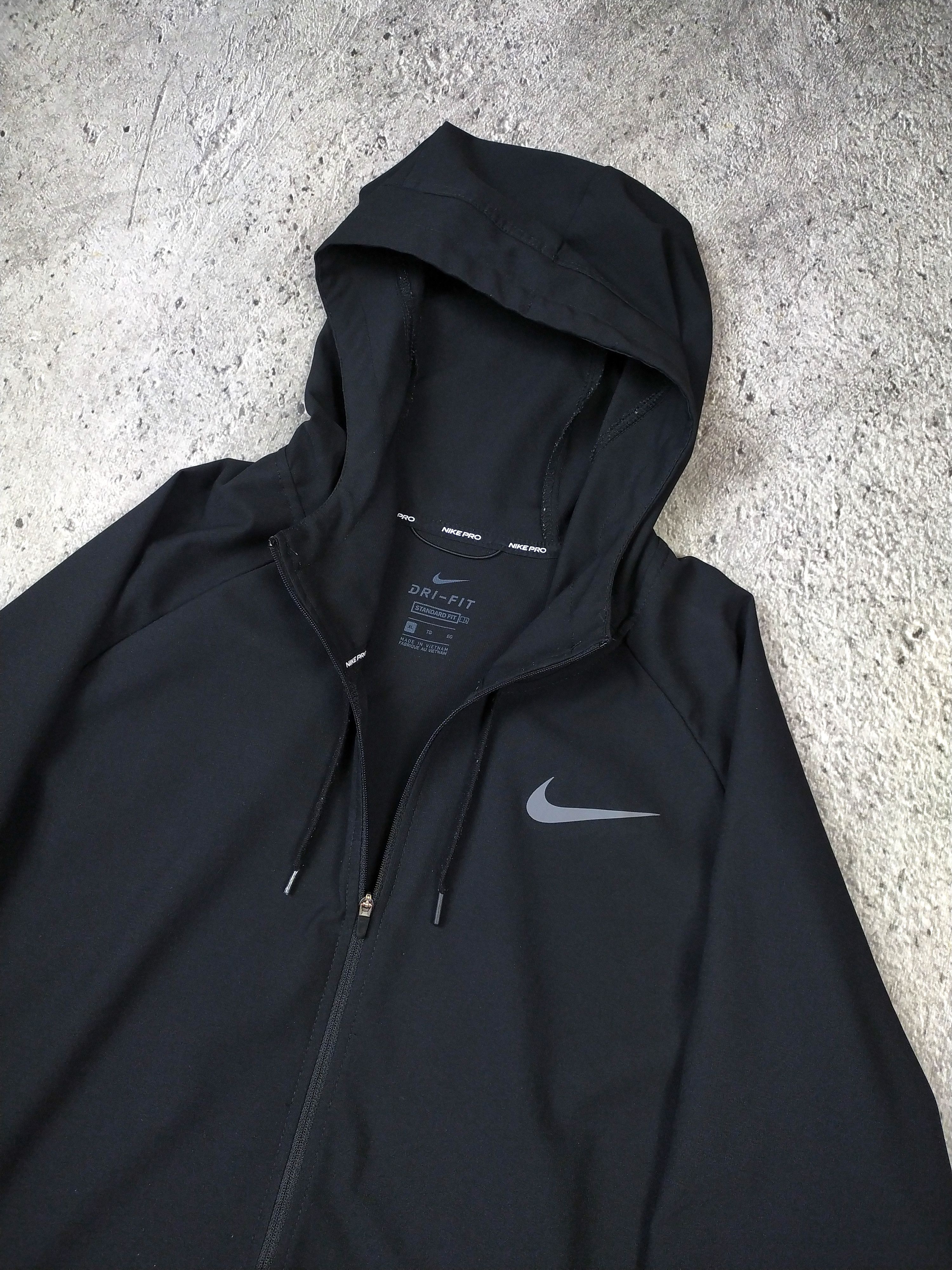 Nike Nike Pro - dri-fit black hoodie | Grailed