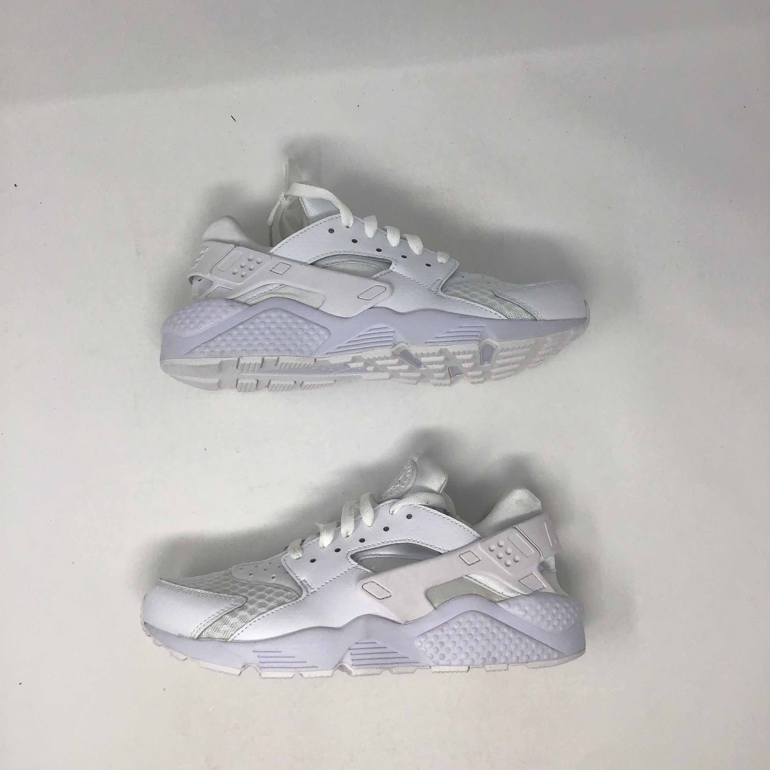 Air Huarache All White Footwear