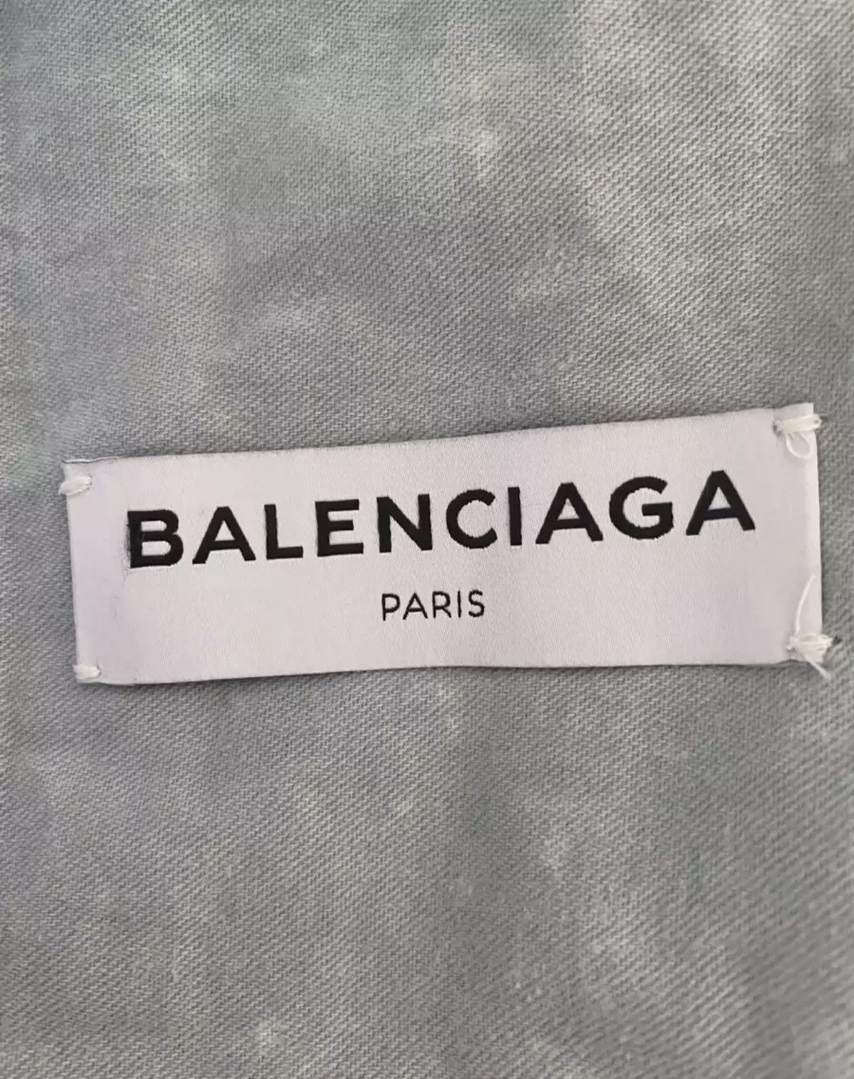Balenciaga Balenciaga washed denim jacket2412-Nextarrow Size US S / EU 44-46 / 1 - 4 Thumbnail