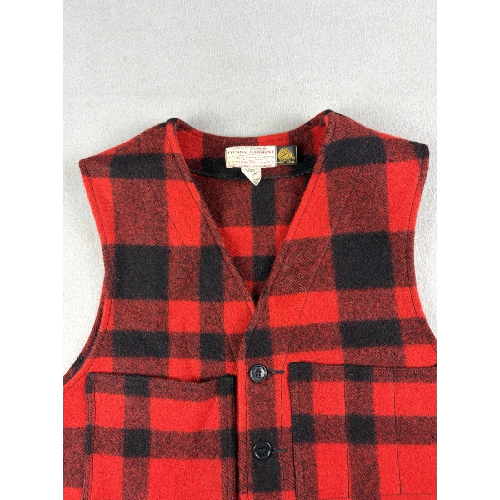 Filson VINTAGE Filson Mackinaw Wool Vest Mens 42 Red Plaid USA Made Wool Style Vest Size US XS / EU 42 / 0 - 3 Thumbnail