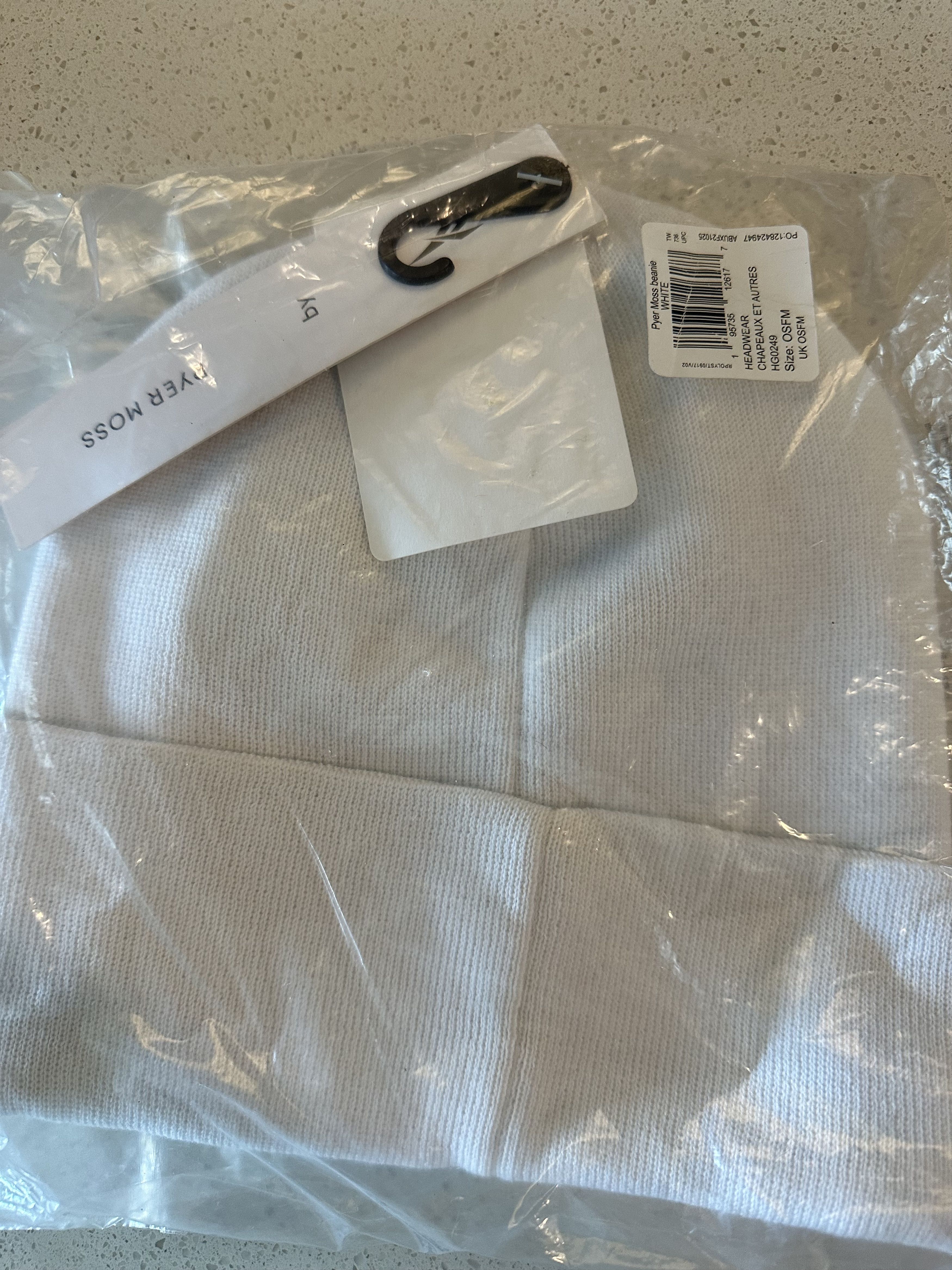 Pyer Moss × Reebok Pyer Moss White Beanie Size ONE SIZE - 4 Thumbnail