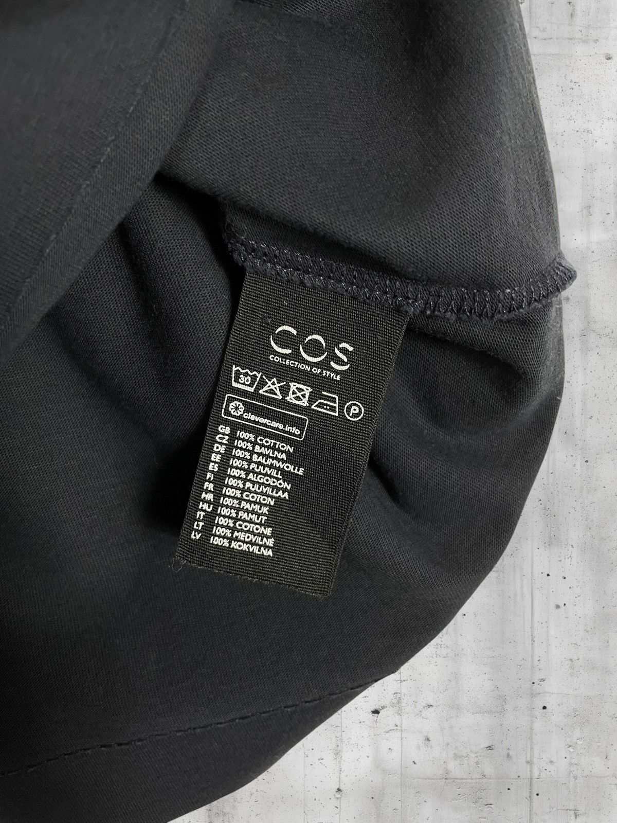 Cos COS Essential Navy Blue Regular Fit T-Shirt Size US L / EU 52-54 / 3 - 4 Thumbnail