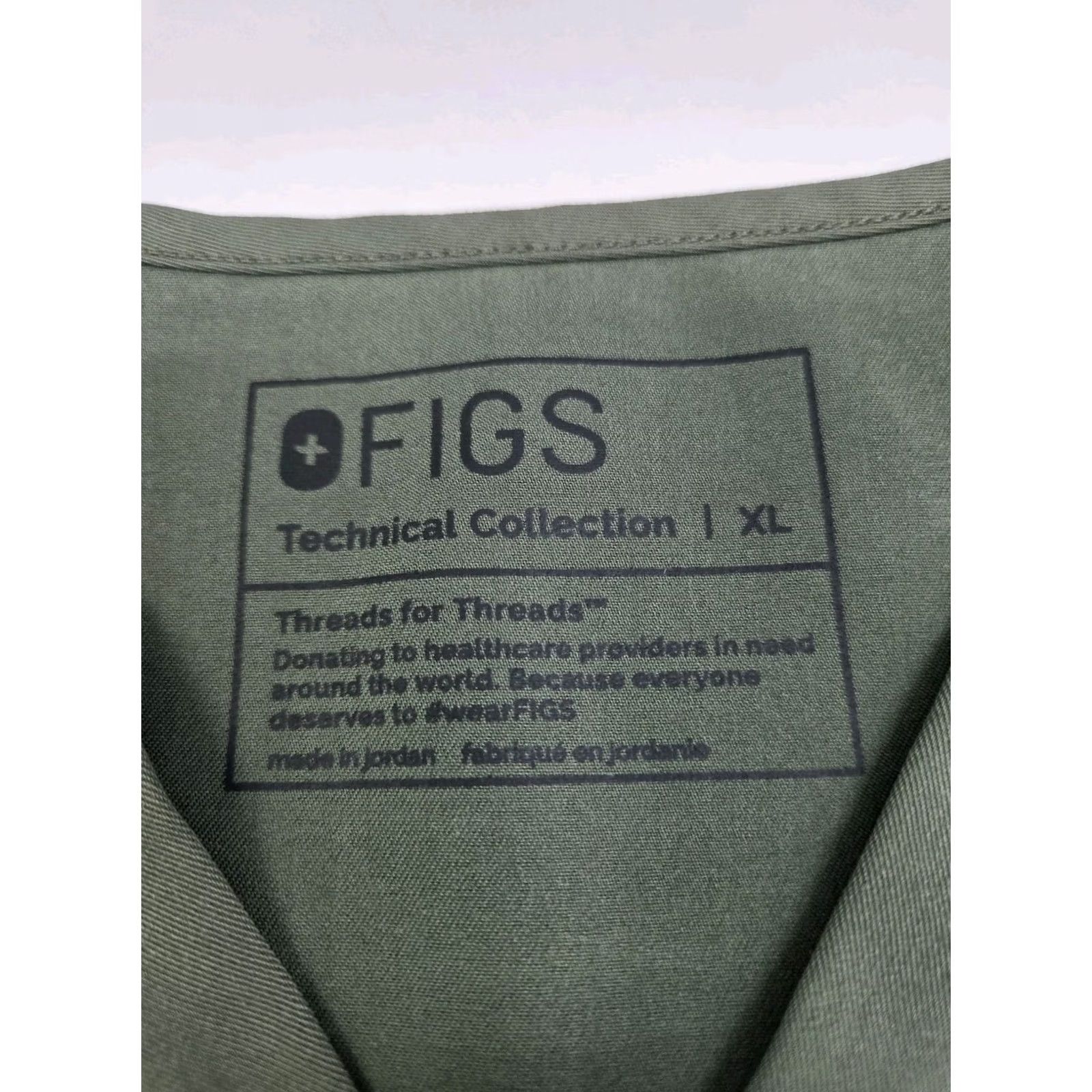 Vintage FIGS Women’s Technical Collection Style 1000211 Pocket Scrub Top Green XL Women Size XL / US 12-14 / IT 48-50 - 3 Thumbnail