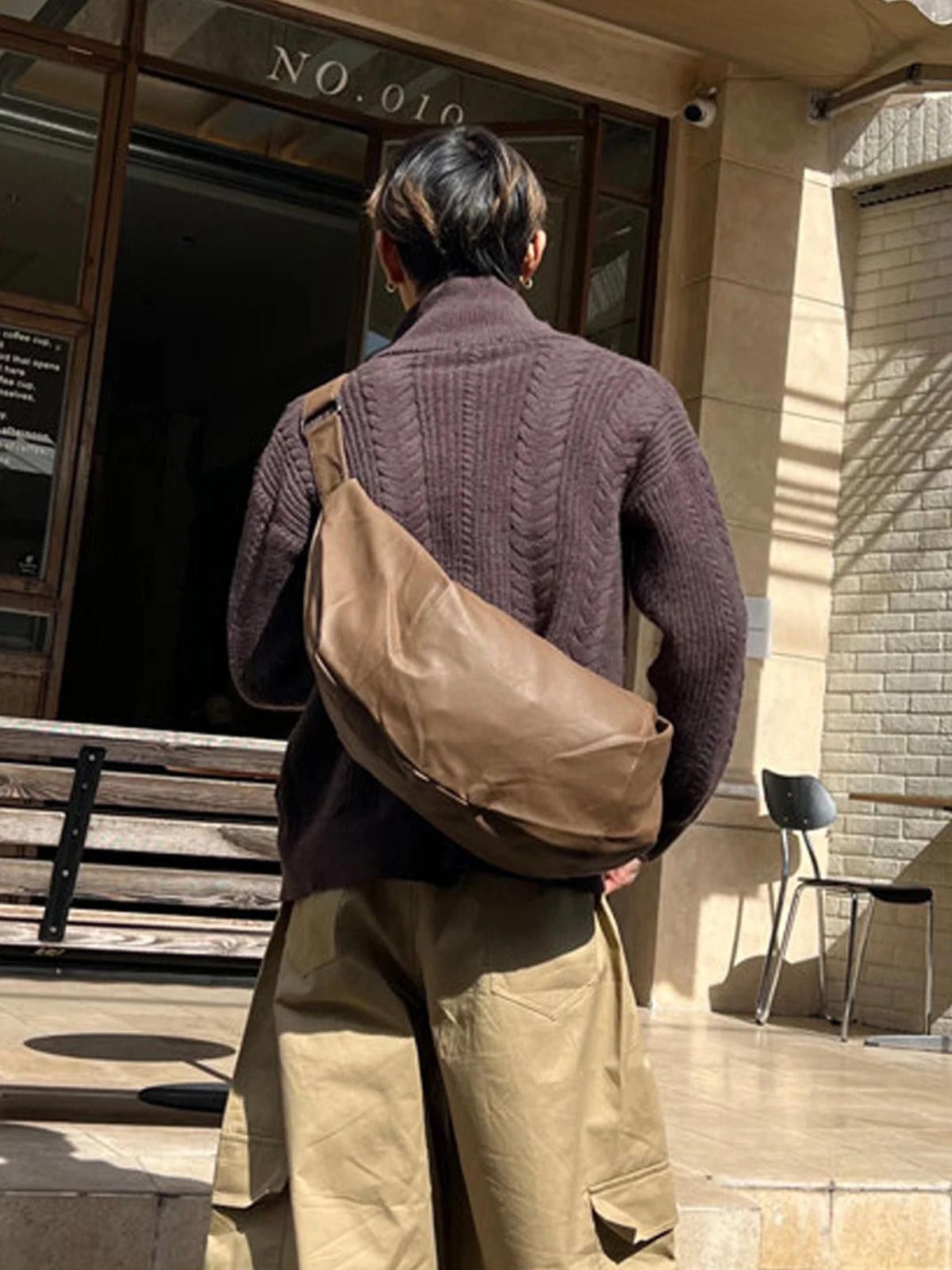 Leather Brown Leather Crossbody Bag, Casual Shoulder Bag Size ONE SIZE - 1 Thumbnail