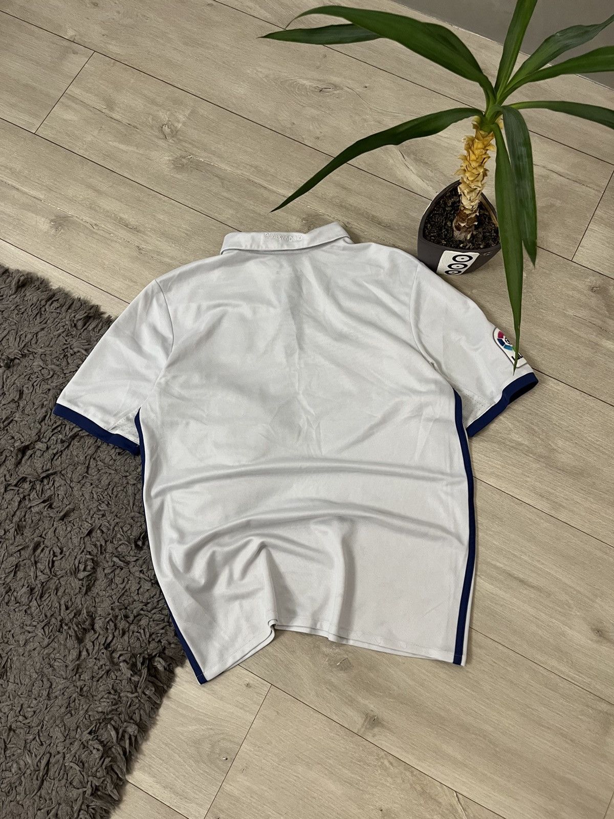 Adidas 🔥Real Madrid Adidas 2016 Jersey Polo T Shirt Blockcore Size US S / EU 44-46 / 1 - 9 Thumbnail
