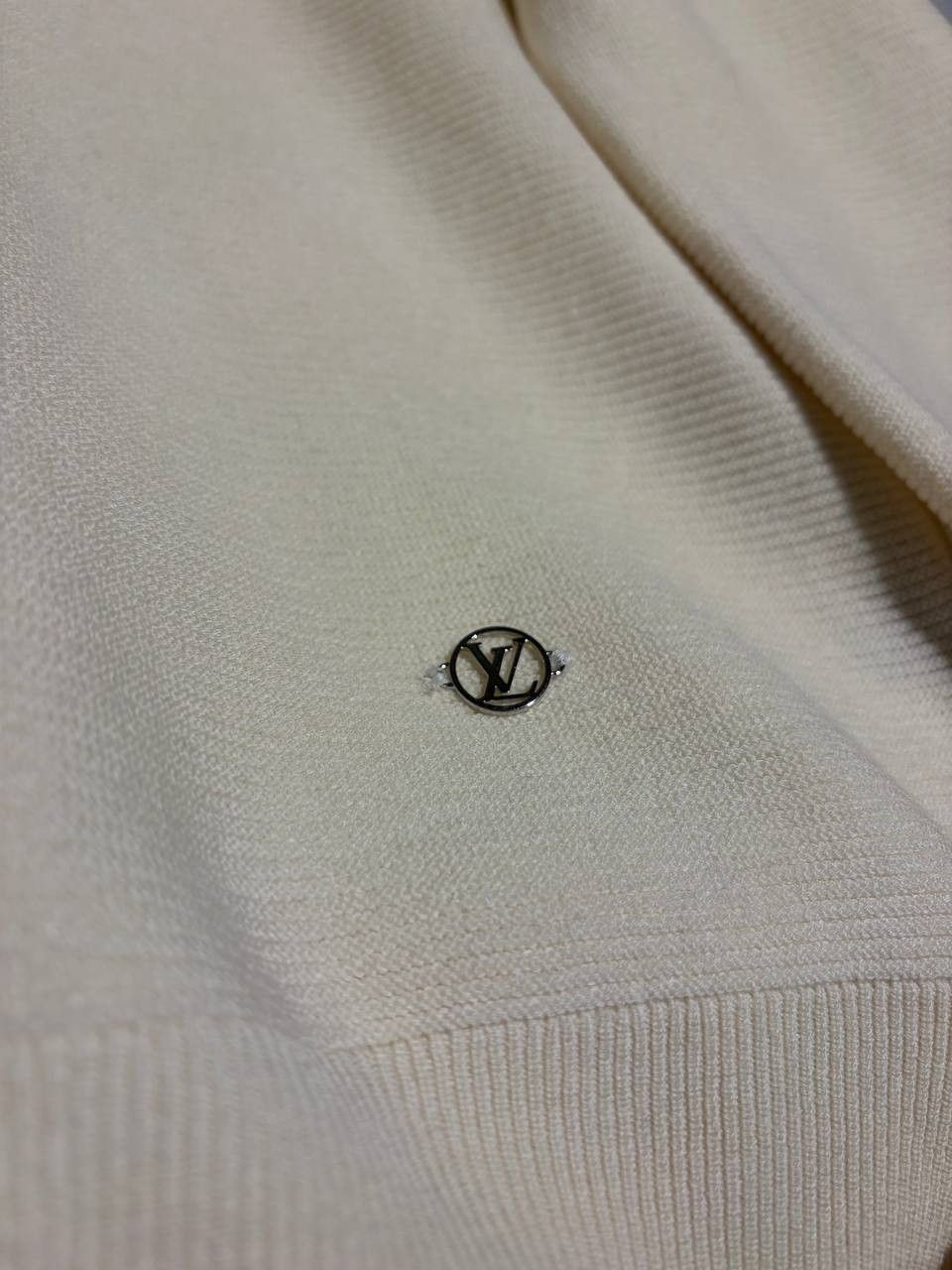 Louis Vuitton Louis Vuitton Kim Jones Era Textured Off-White Crewneck Size US M / EU 48-50 / 2 - 2 Thumbnail