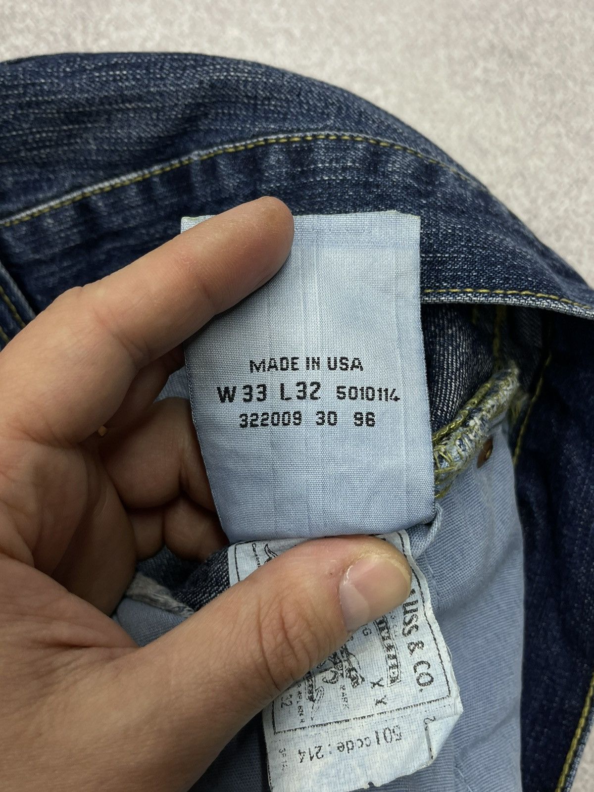 Levi's × Levi's Vintage Clothing × Vintage Vintage Levis 501 Denim Jeans Blue Made in USA Y2K Size US 32 / EU 48 - 13 Thumbnail