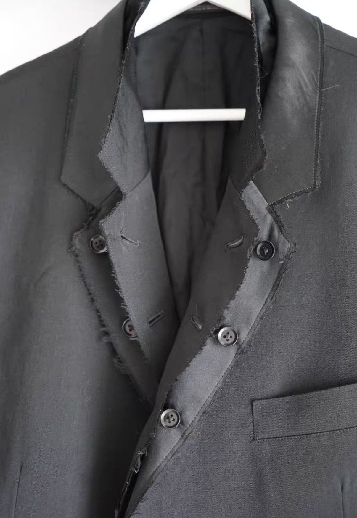 Yohji Yamamoto Yohji Yamamoto 11ss Silk Lapel Raw Edge Double Blazer K4 Size US XL / EU 56 / 4 - 3 Thumbnail