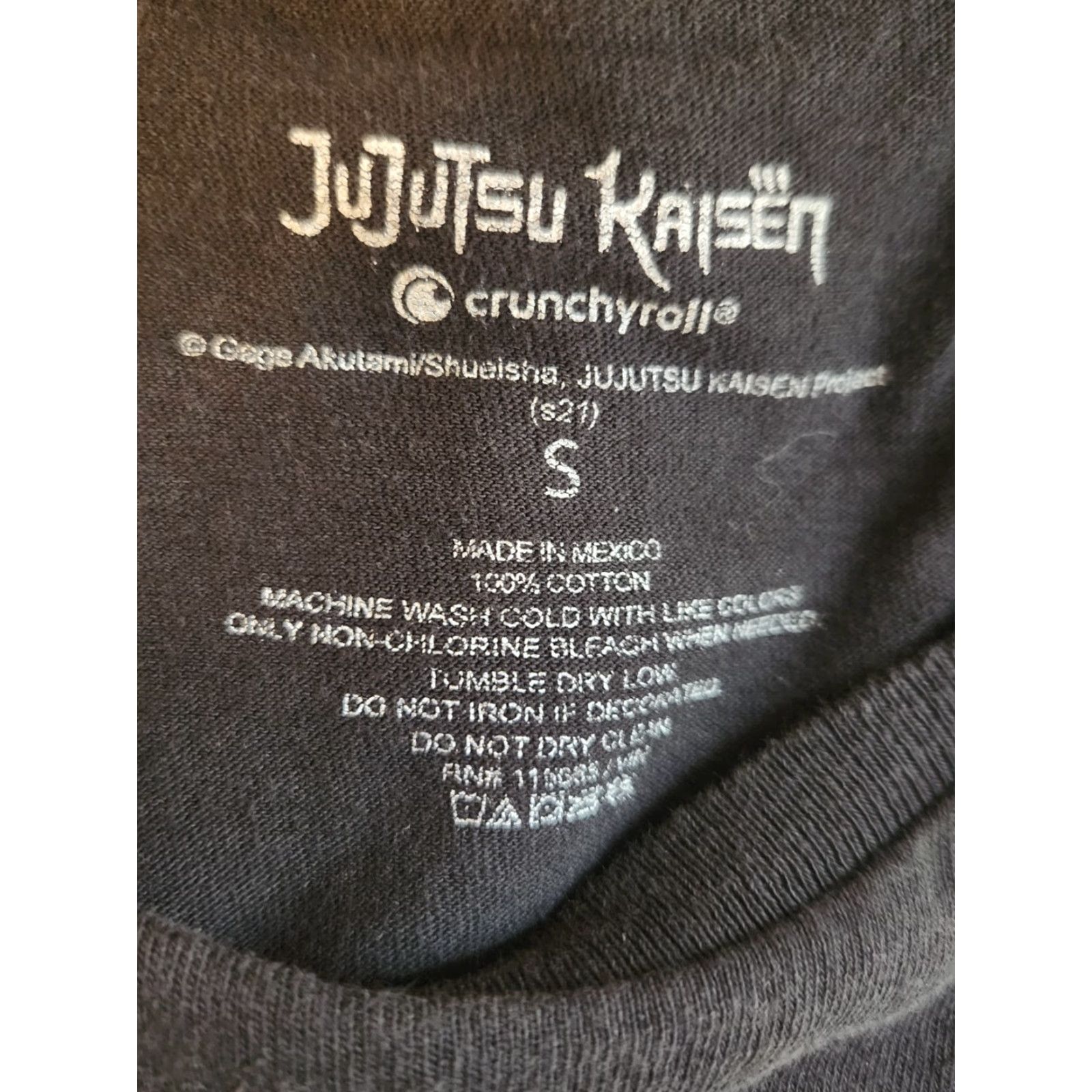 Vintage Crunchyroll Jujutsu Kaisen T-Shirt Adult Small Black Yuji Itadori Crew Neck Short Sleeve Mens Shirt Size US S / EU 44-46 / 1 - 2 Thumbnail