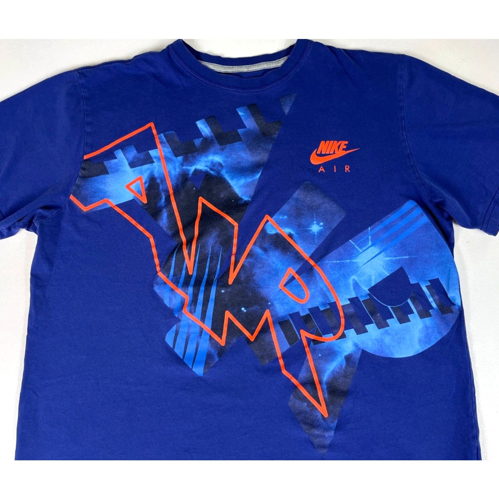 Nike Nike Air Graphic T-Shirt Nike Men XL Blue 2013 559406-433 Short Sleeve Crew Neck 100% Cotton Size US XL / EU 56 / 4 - 3 Thumbnail